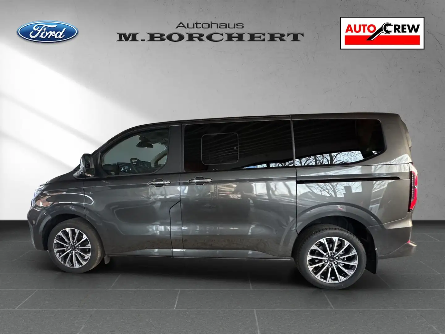 Ford Tourneo Custom Titanium X L1 19" LMF Grau - 2