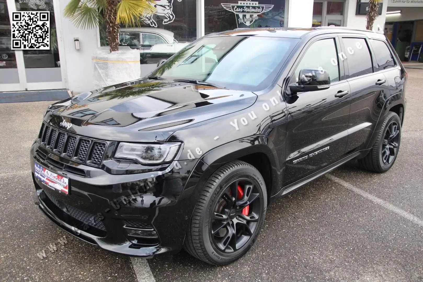 Jeep Grand Cherokee 6.4 V8 HEMI SRT Zwart - 1