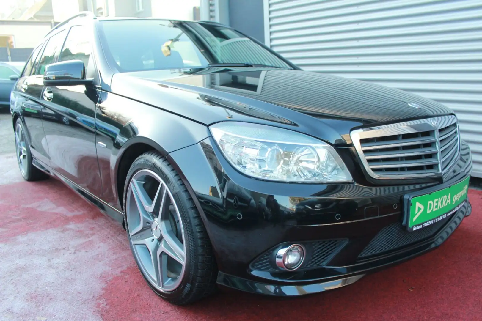 Mercedes-Benz C 180 T AMG STYLING AUTOMATIK KLIMA NAVI SD AHK Schwarz - 2