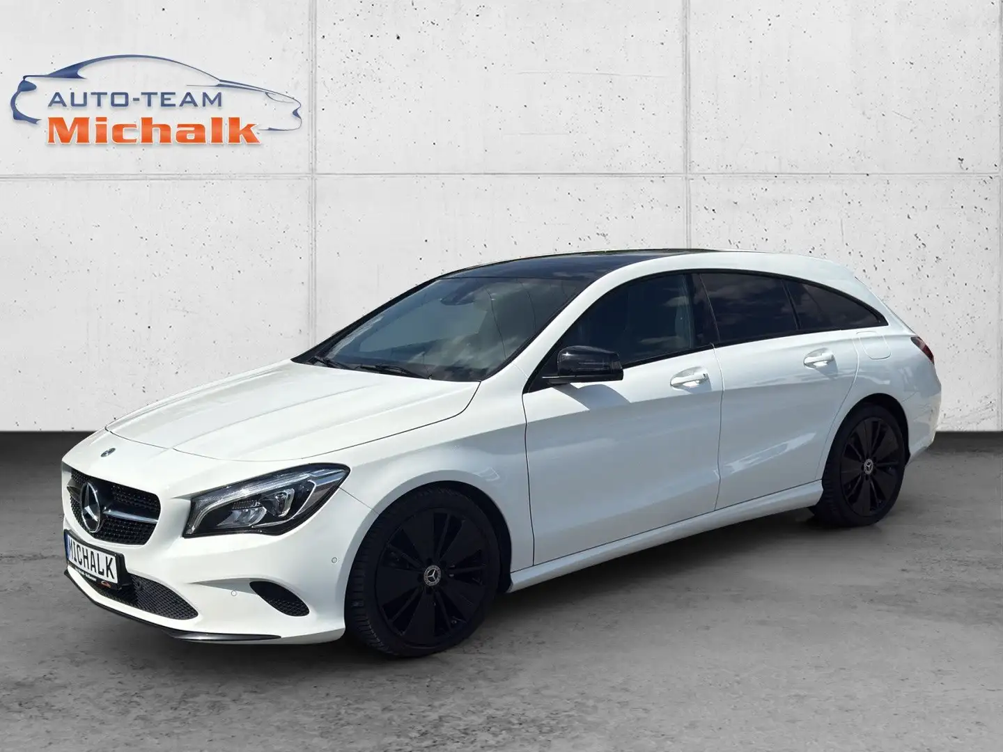 Mercedes-Benz CLA 180 CLA -Klasse Shooting Brake Navi Panorama Blanc - 1