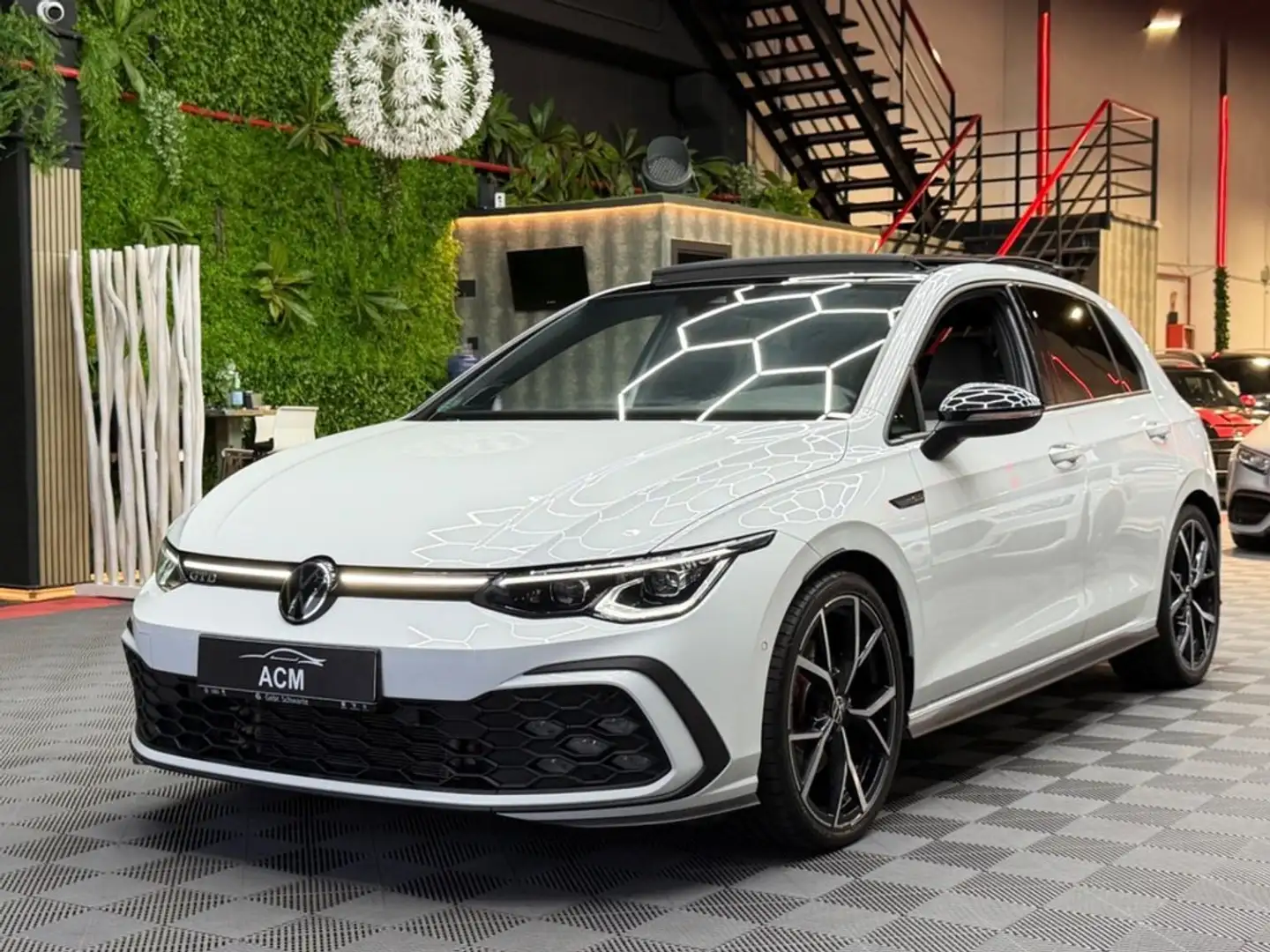 Volkswagen Golf 2.0TDI R-Line DSG 110kW Blanco - 2