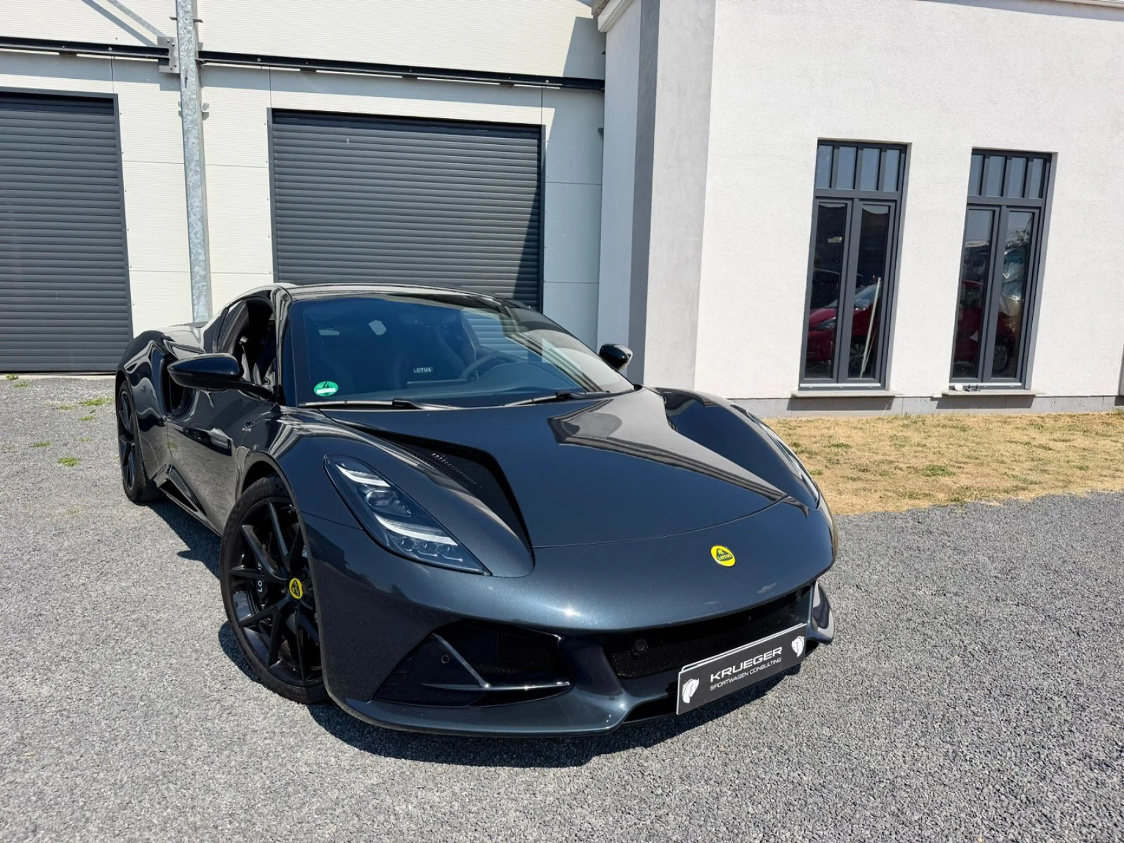 Lotus Emira 2.0 Turbo First Edition HANDSCHALTUNG — photo 2