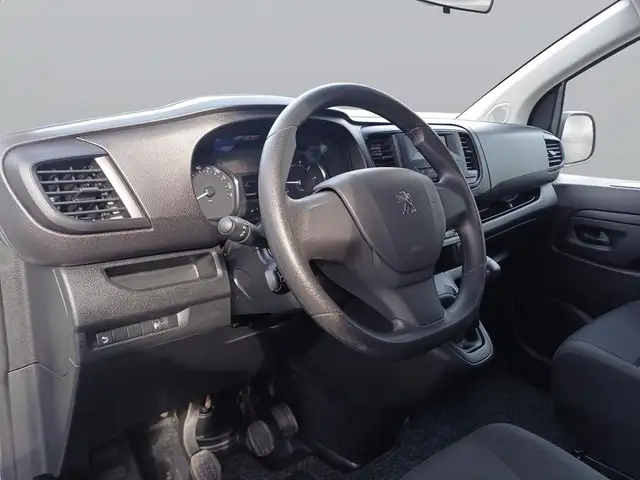 Peugeot Expert view 10