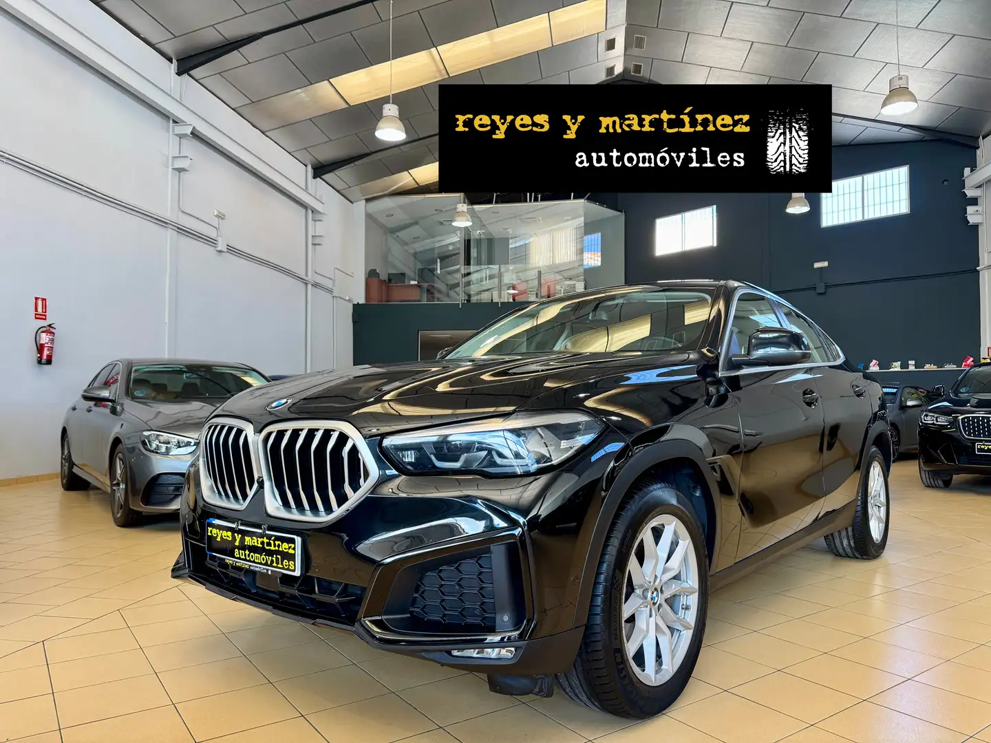 BMW X6 xDrive 30dA xLine Negro - 1