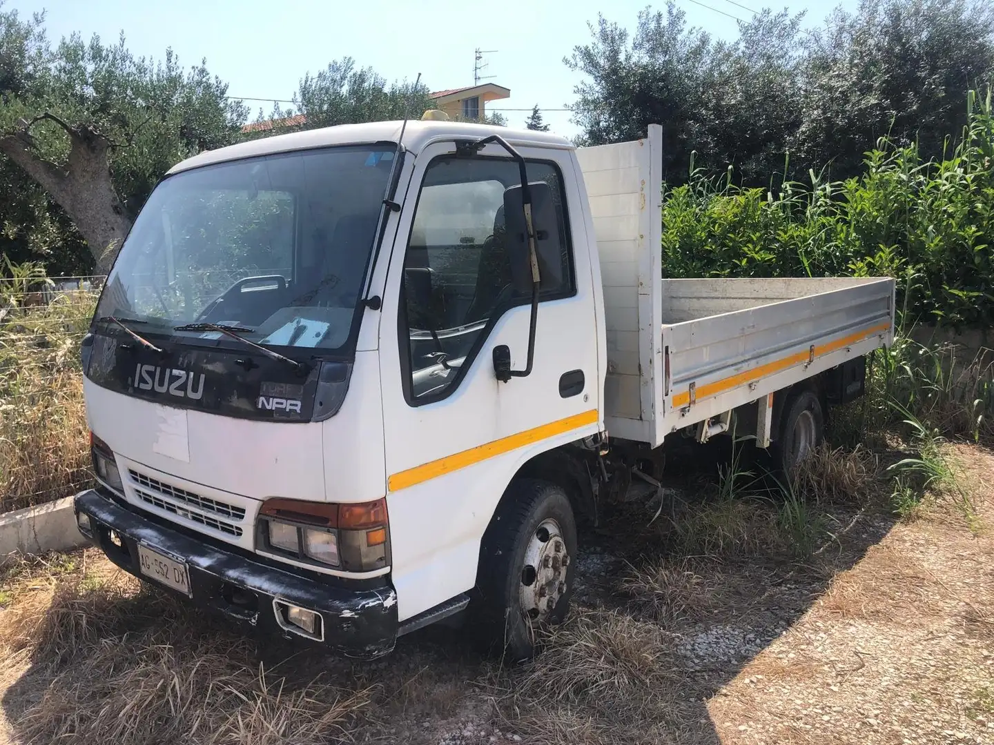 Isuzu NPR 65 CASSONE FISSO - PATENTE C Weiß - 1