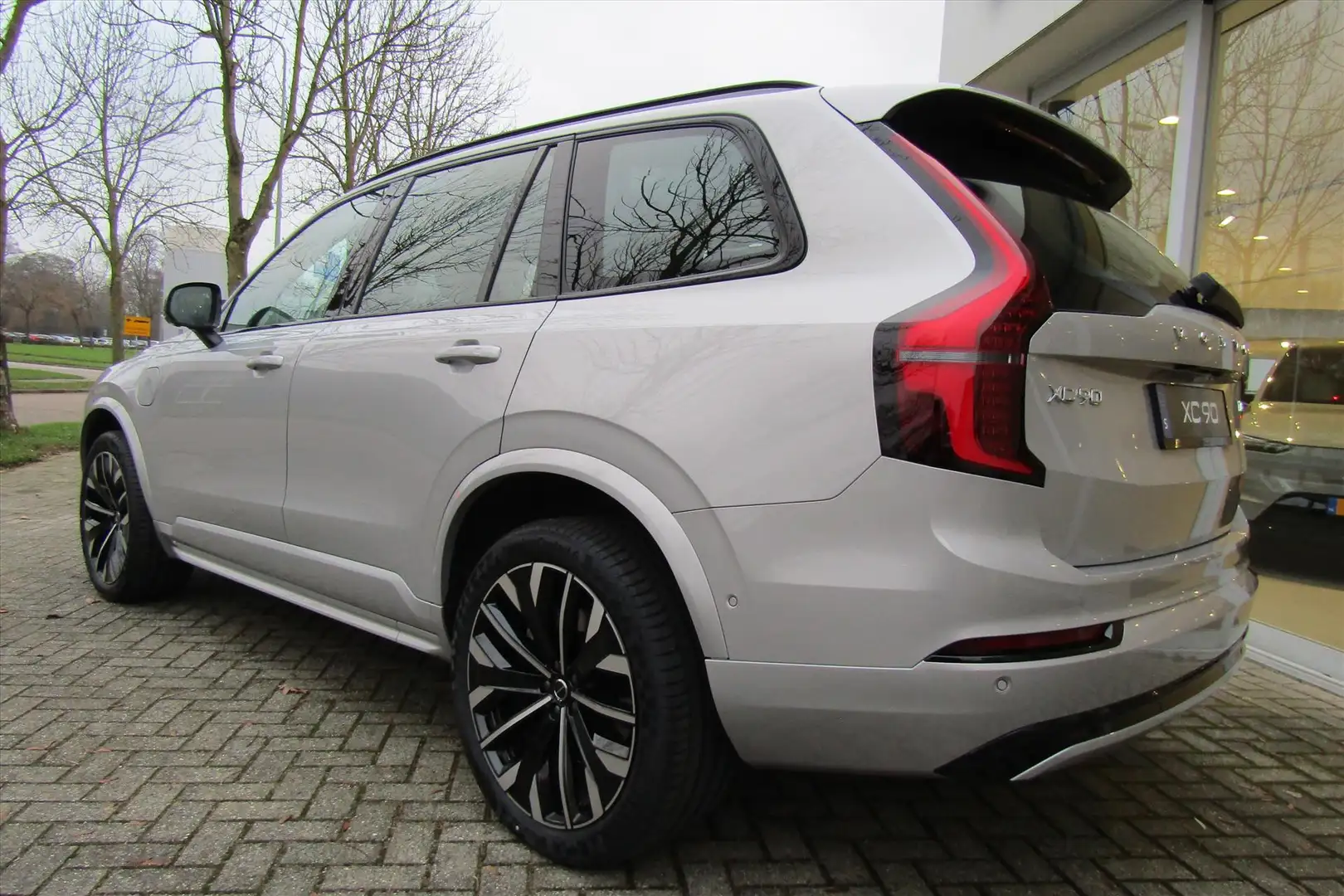 Volvo XC90 T8 TE AWD Plug-in Hybrid 455pk 7P Ultra Dark | Pan Zilver - 2