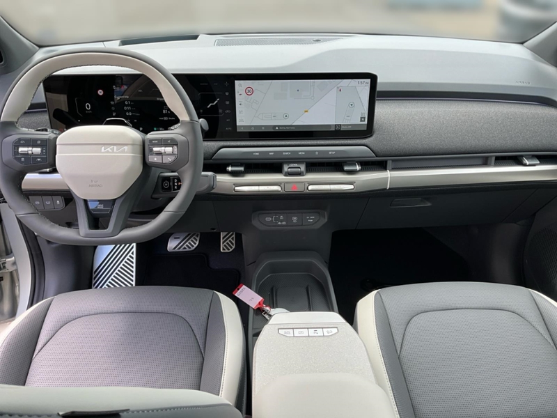 Kia EV3 GTL 81.4 150kW HUD Navi Leder Soundsystem HarmanKa — photo 10