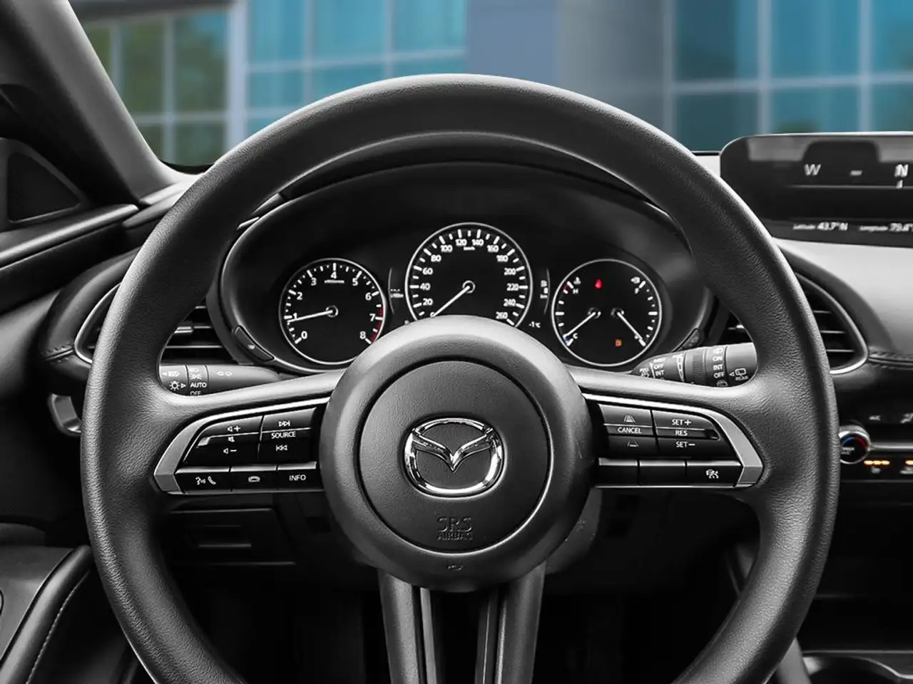 Mazda 3 снимка Mazda 3