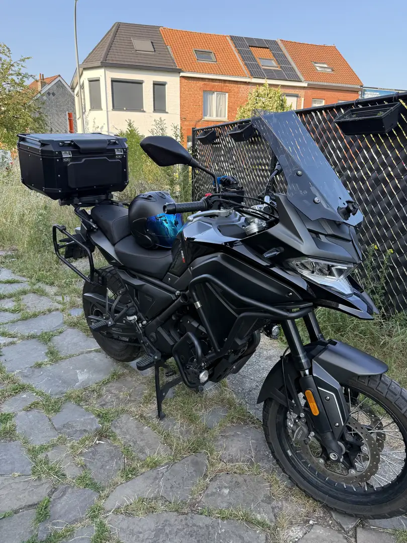 Voge 650DSX Чорний - 1