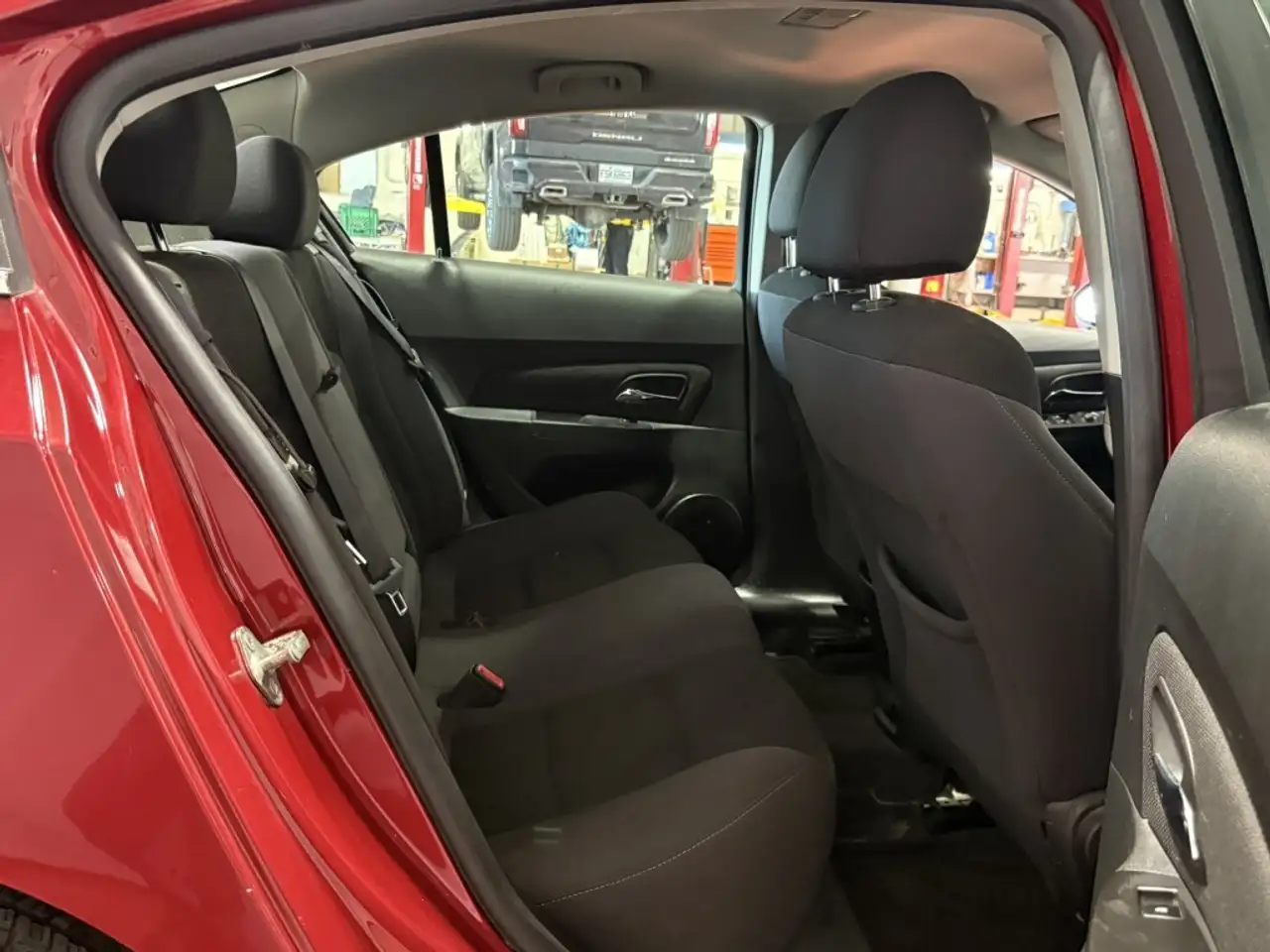 Chevrolet Cruze photo Chevrolet Cruze