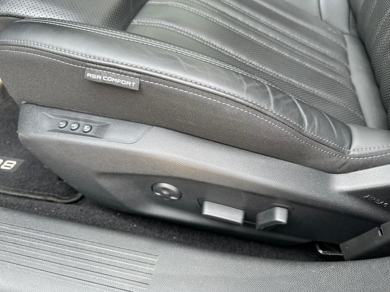 Peugeot 408 GT 1.6 HYbrid |Pano|Focal|360|Stoelvw|SOH 97% — photo 14