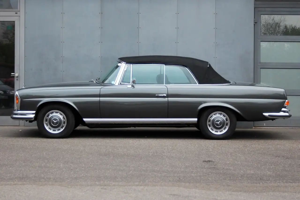 Mercedes-Benz 280 SE 3,5 Liter Werkscabriolet W 111, foto 7