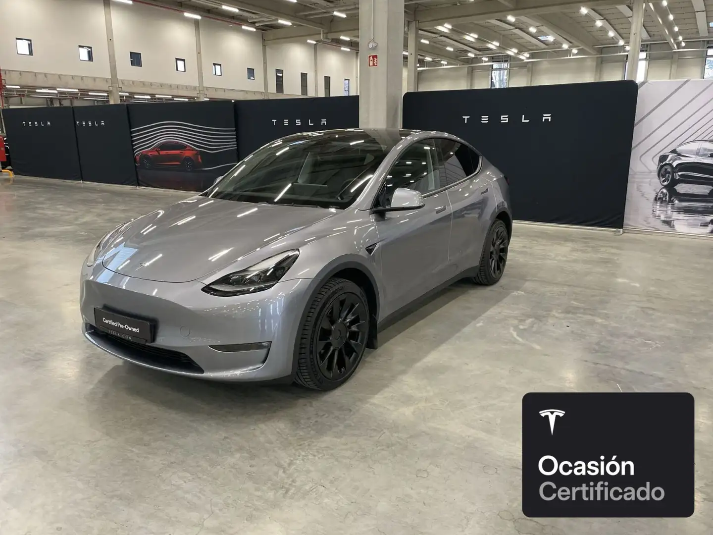 Tesla Model Y Long Range AWD Plateado - 2