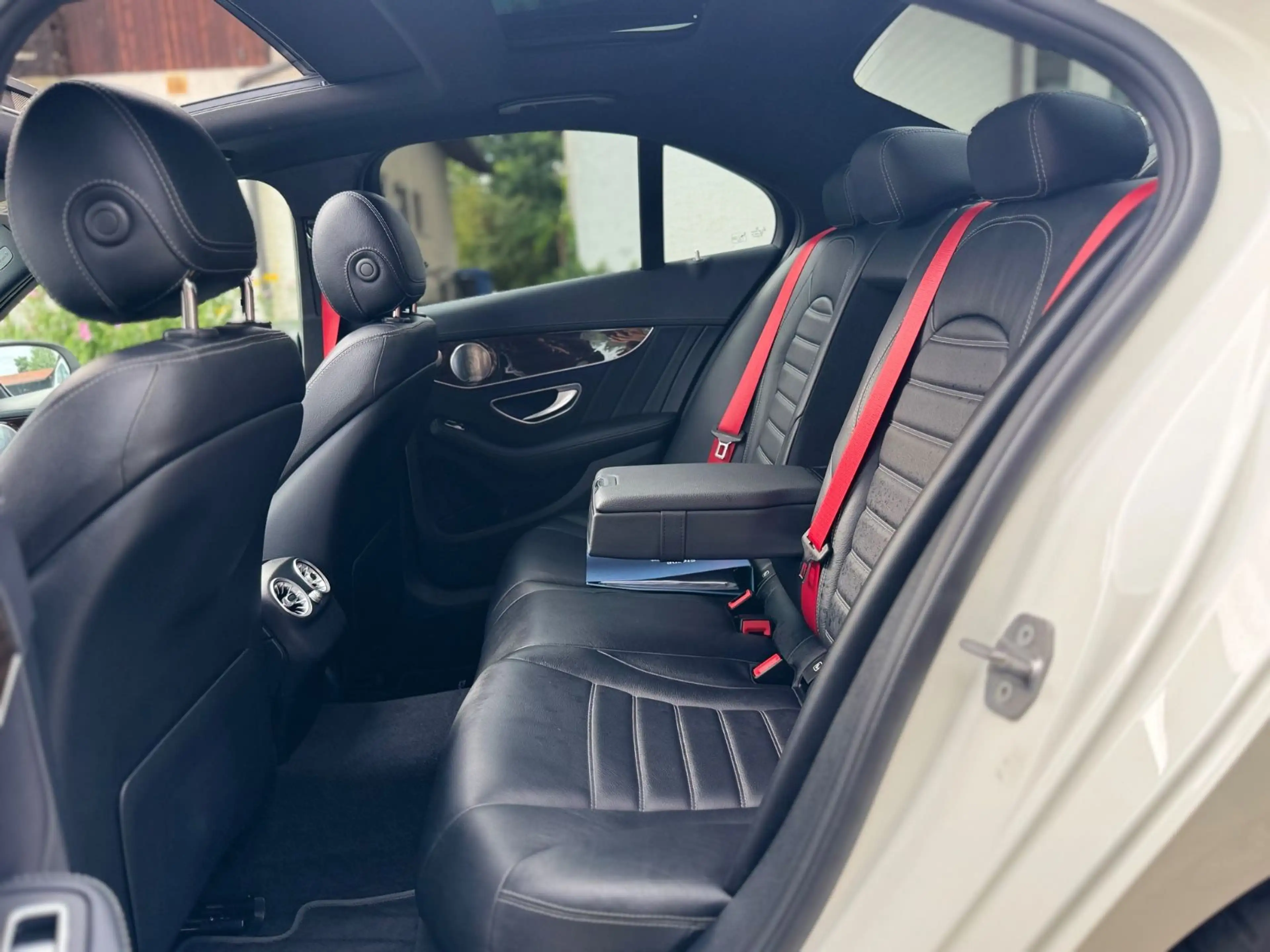 Mercedes-Benz C 43 AMG 4MATIC Pano Burmester Performance AGA — photo 14