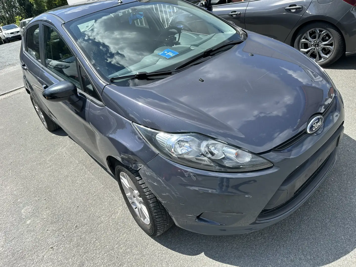 Ford Fiesta 1.25 Ambiente - 2