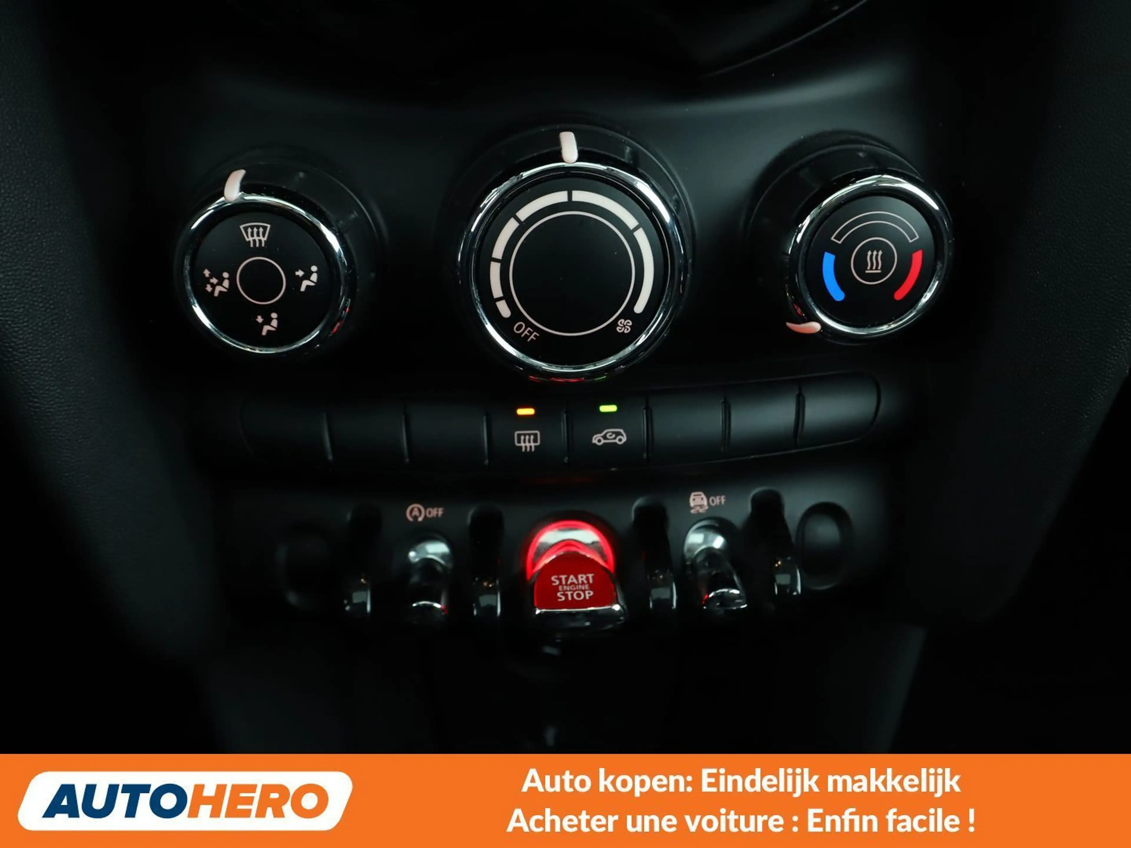 MINI One One — photo 8