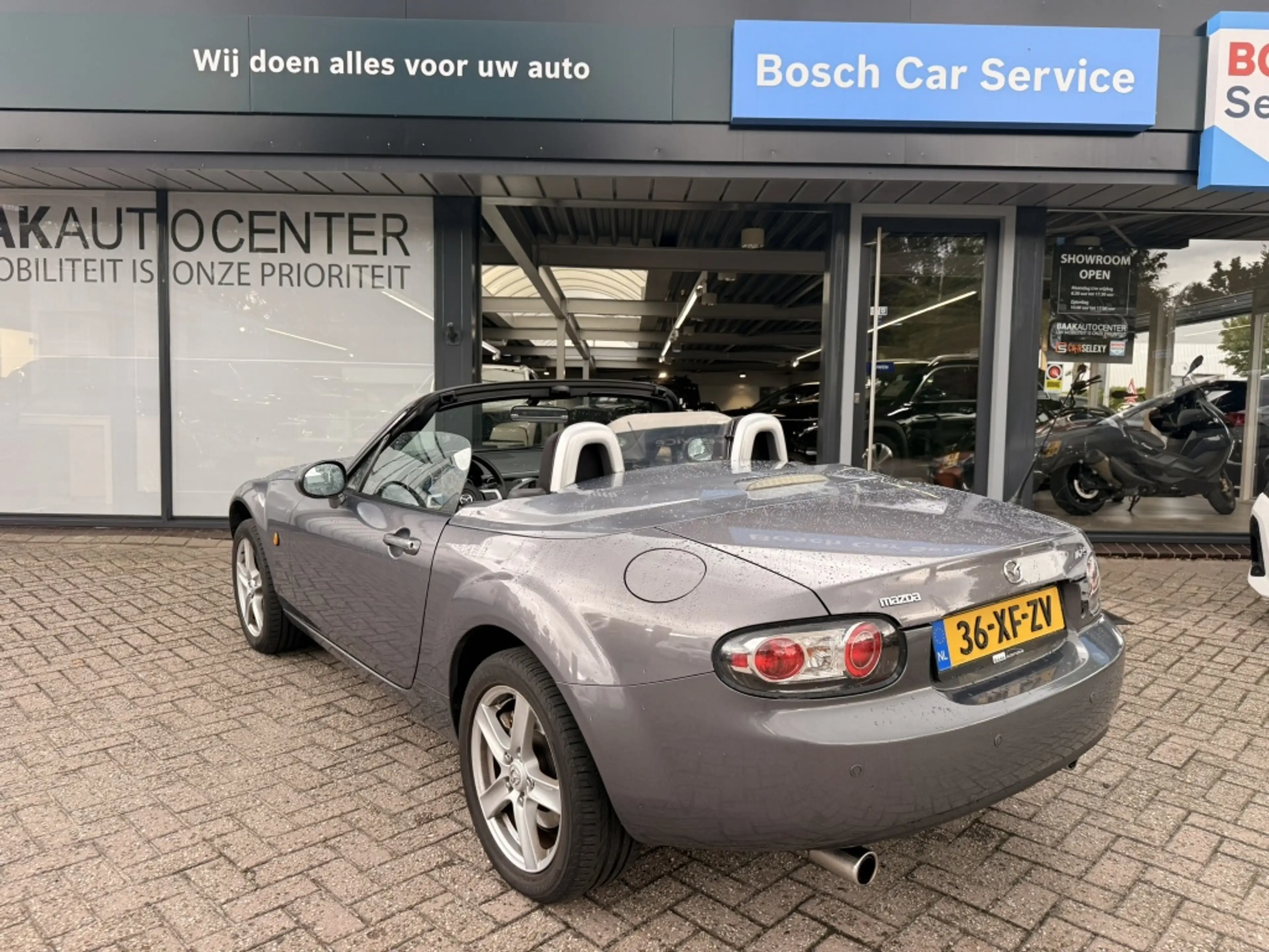 Mazda MX-5 1.8 Touring — photo 6