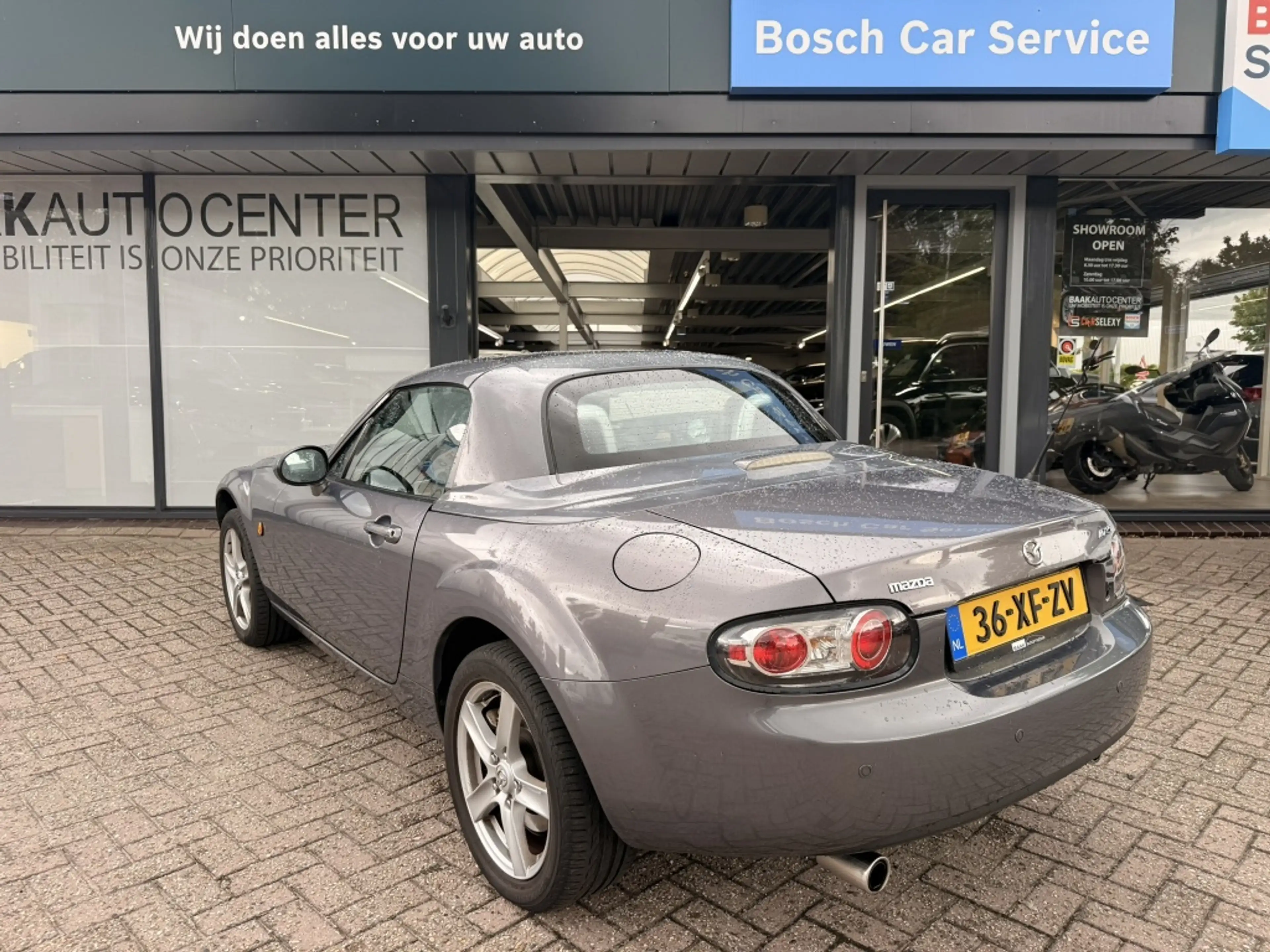 Mazda MX-5 1.8 Touring — photo 7