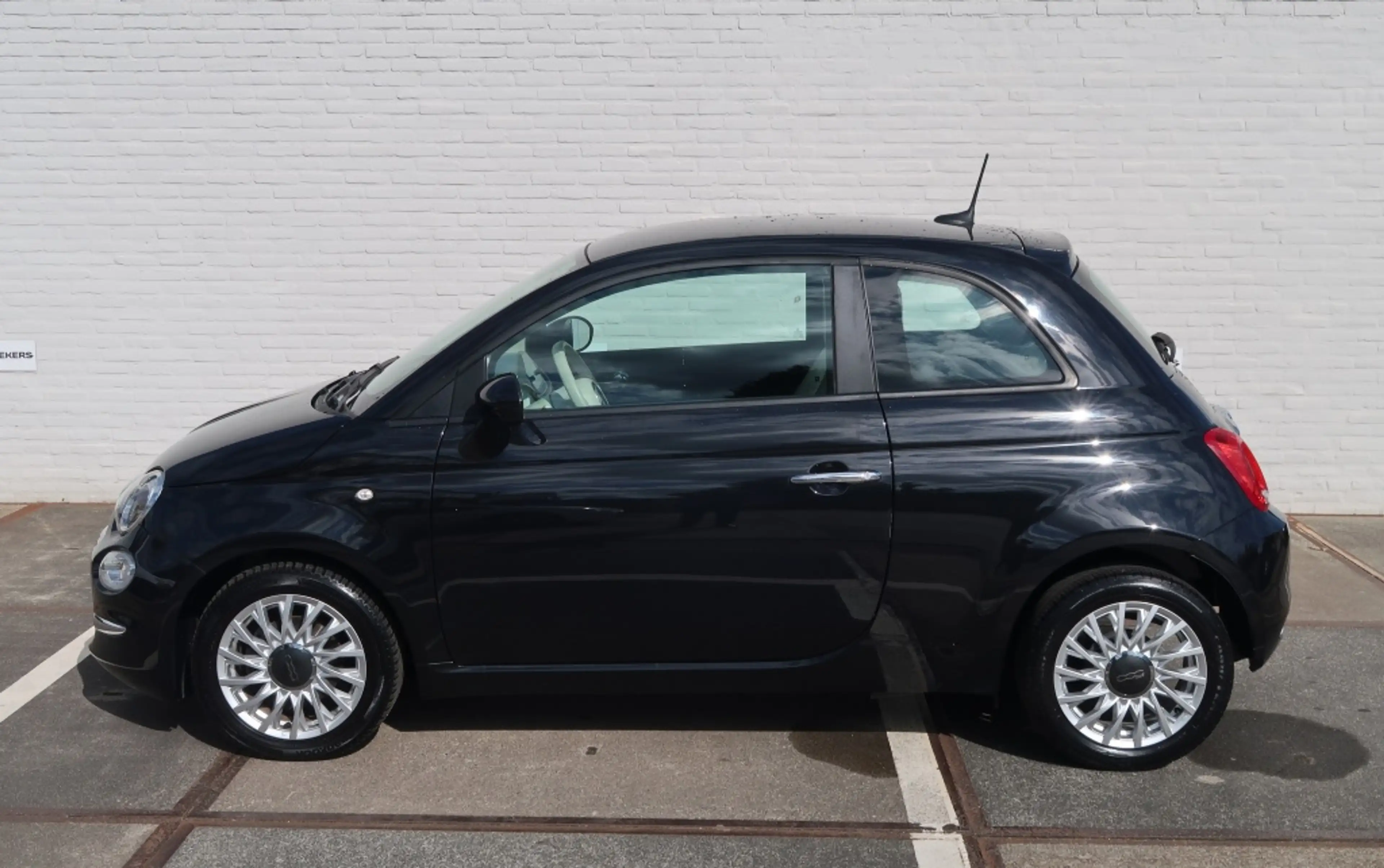 Fiat 500 Lim. Lounge Hybrid I Airco I Navi I LED I LM velge — photo 4