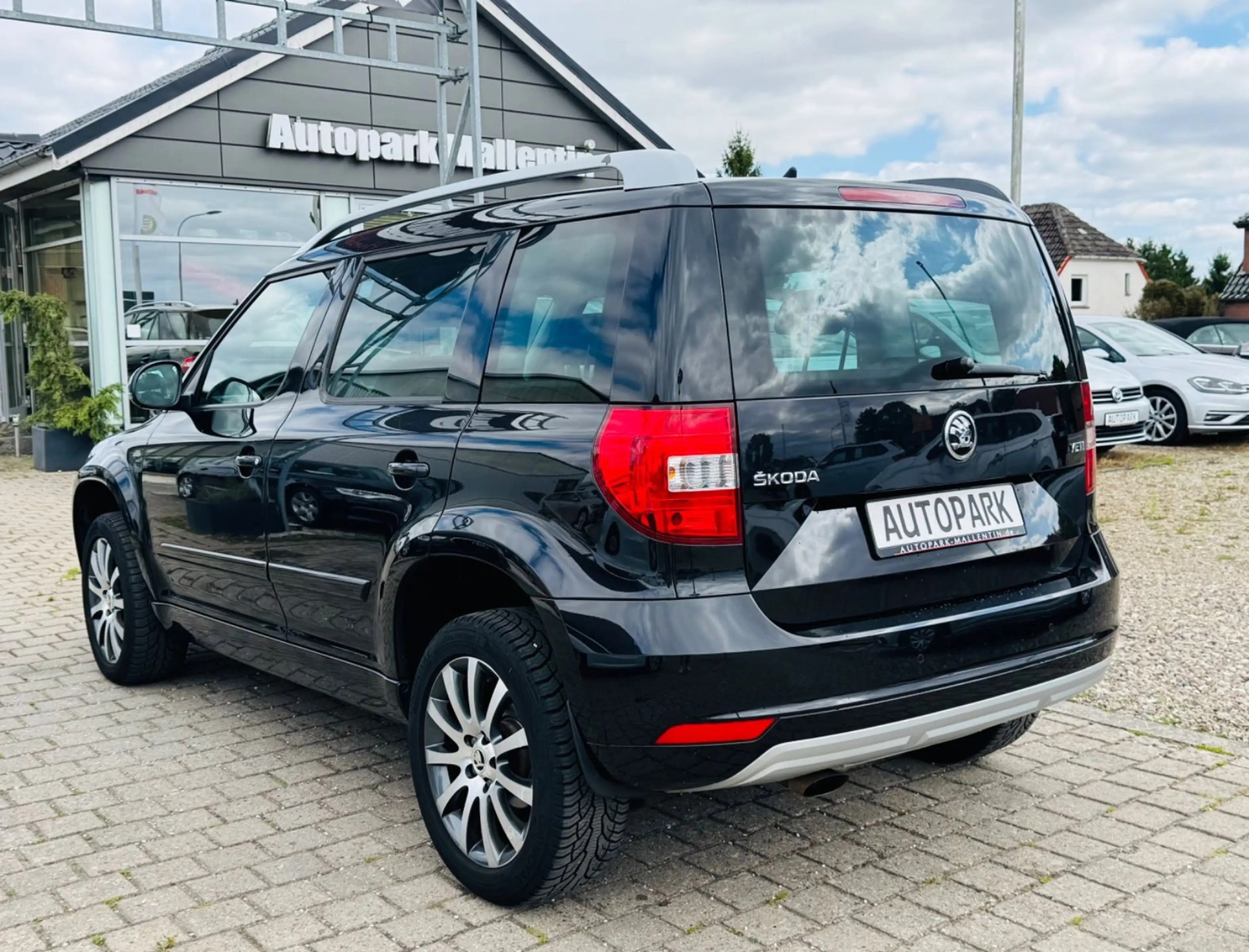 Skoda Yeti Edition *DSG*Bi-XENON*SHZ* — photo 4