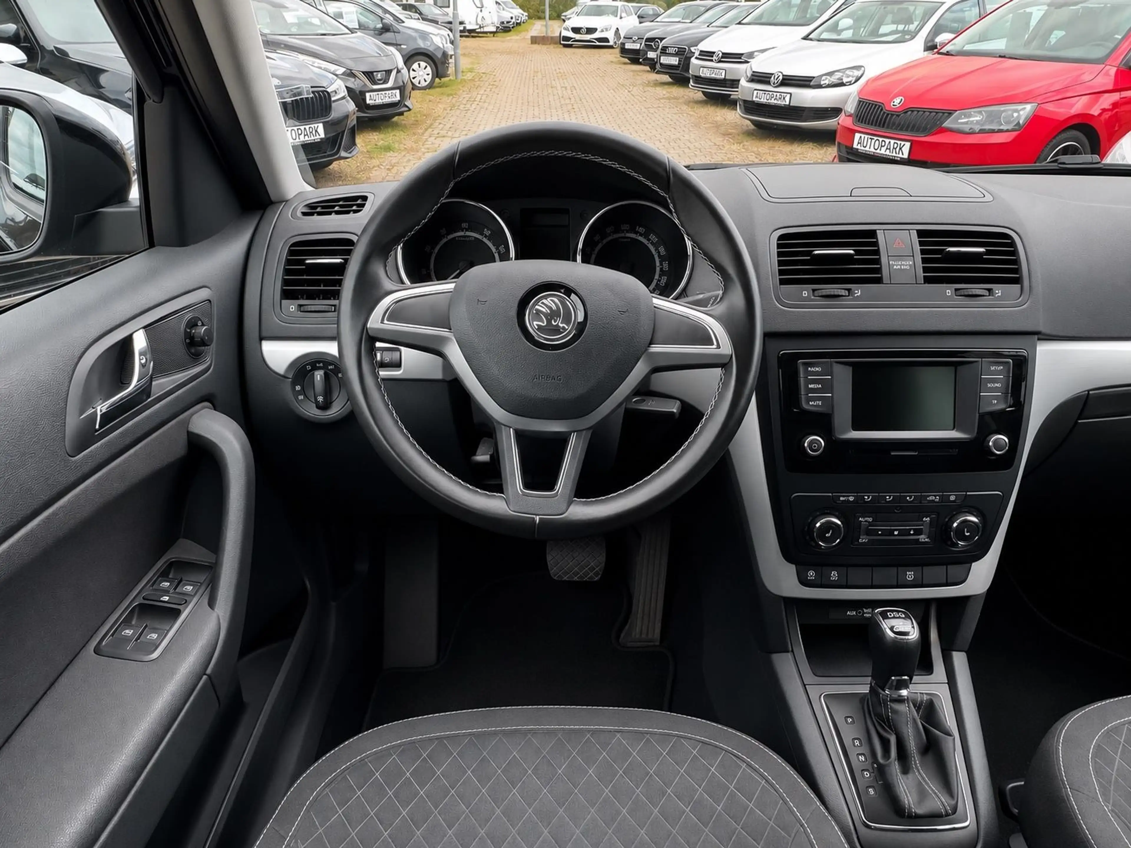 Skoda Yeti Edition *DSG*Bi-XENON*SHZ* — photo 10