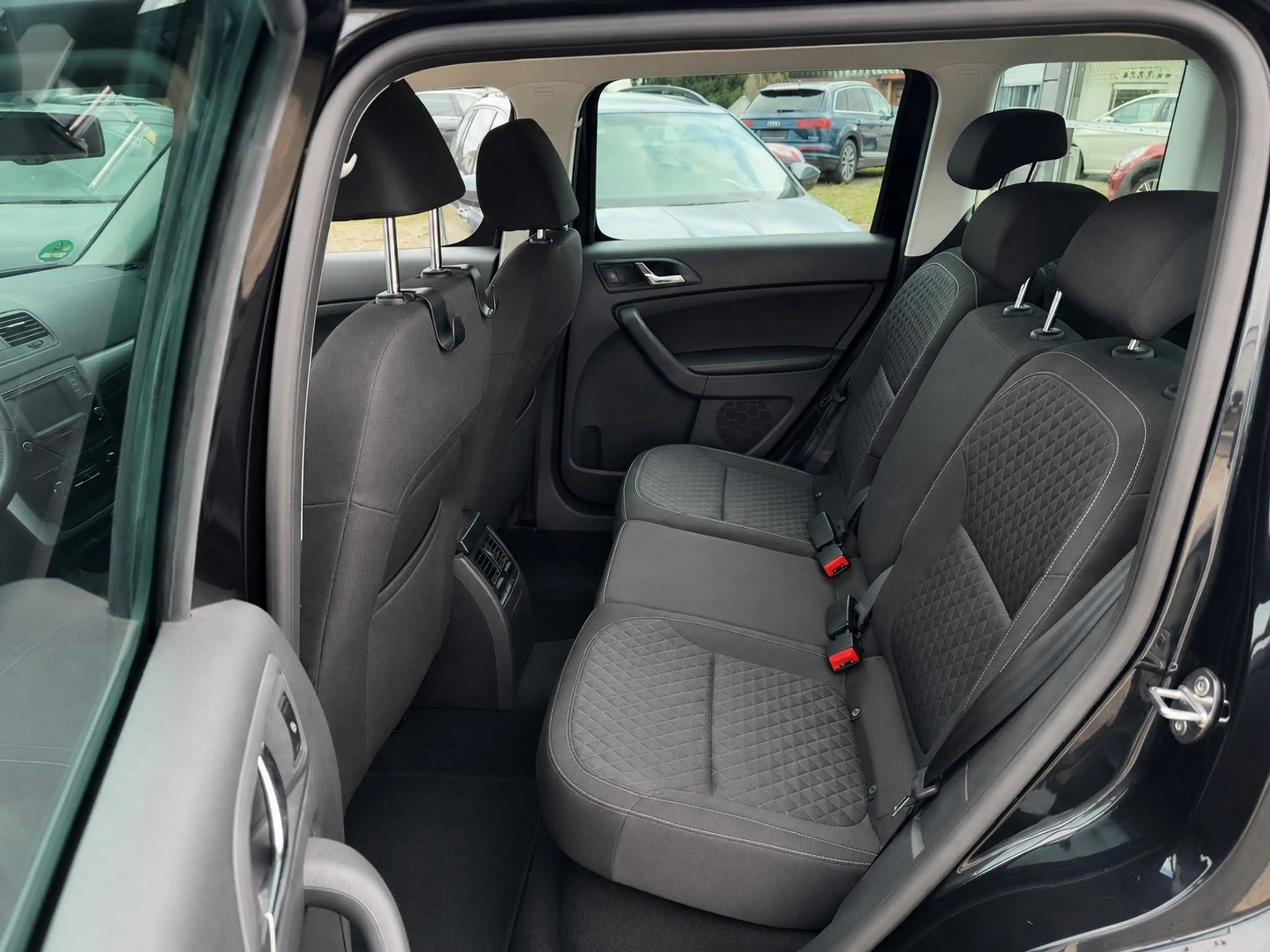 Skoda Yeti Edition *DSG*Bi-XENON*SHZ* — photo 15