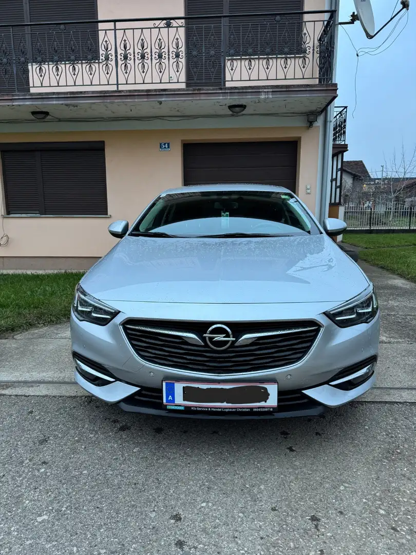 Opel Insignia Grand Sport 1.6 Diesel (118g) Exclusive B - 2