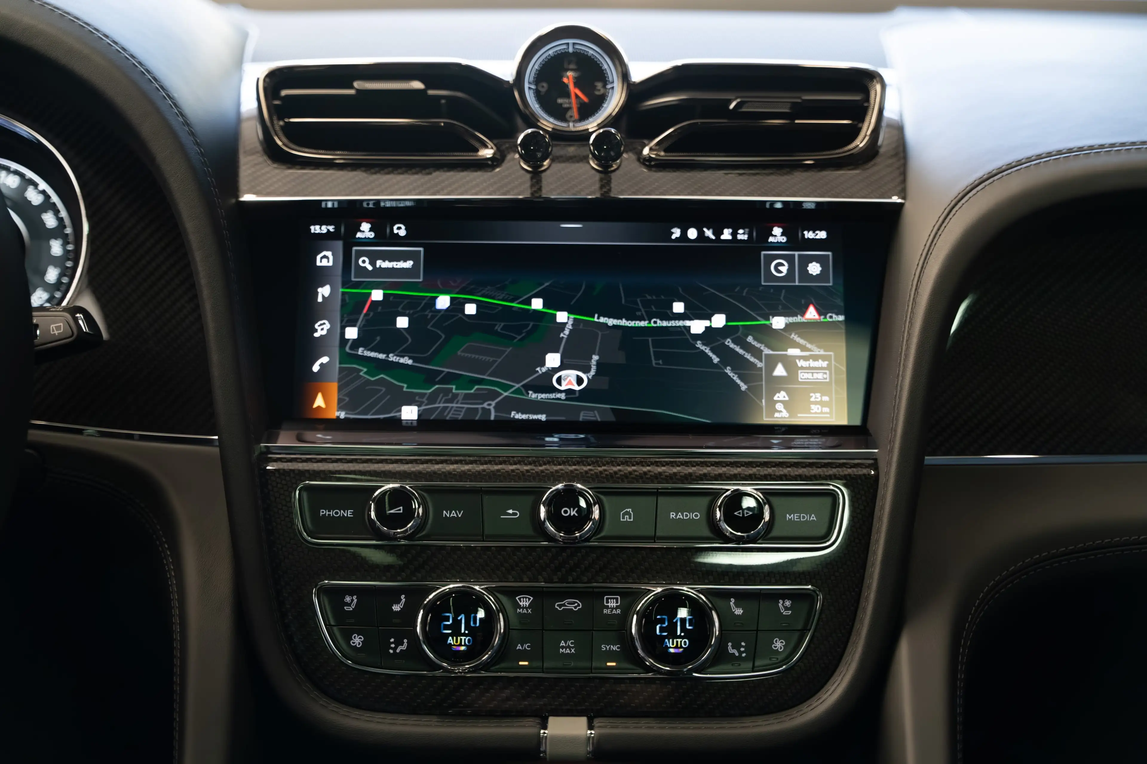 Bentley Bentayga Speed V8 — photo 15