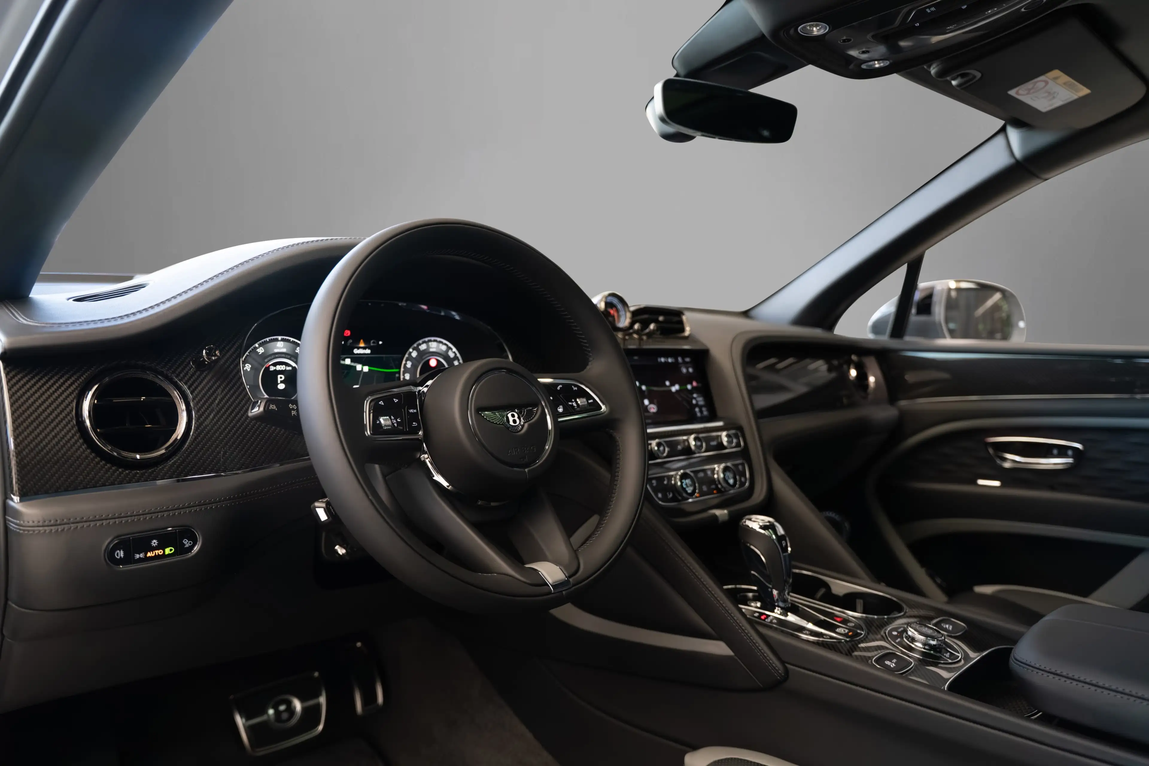 Bentley Bentayga Speed V8 — photo 12