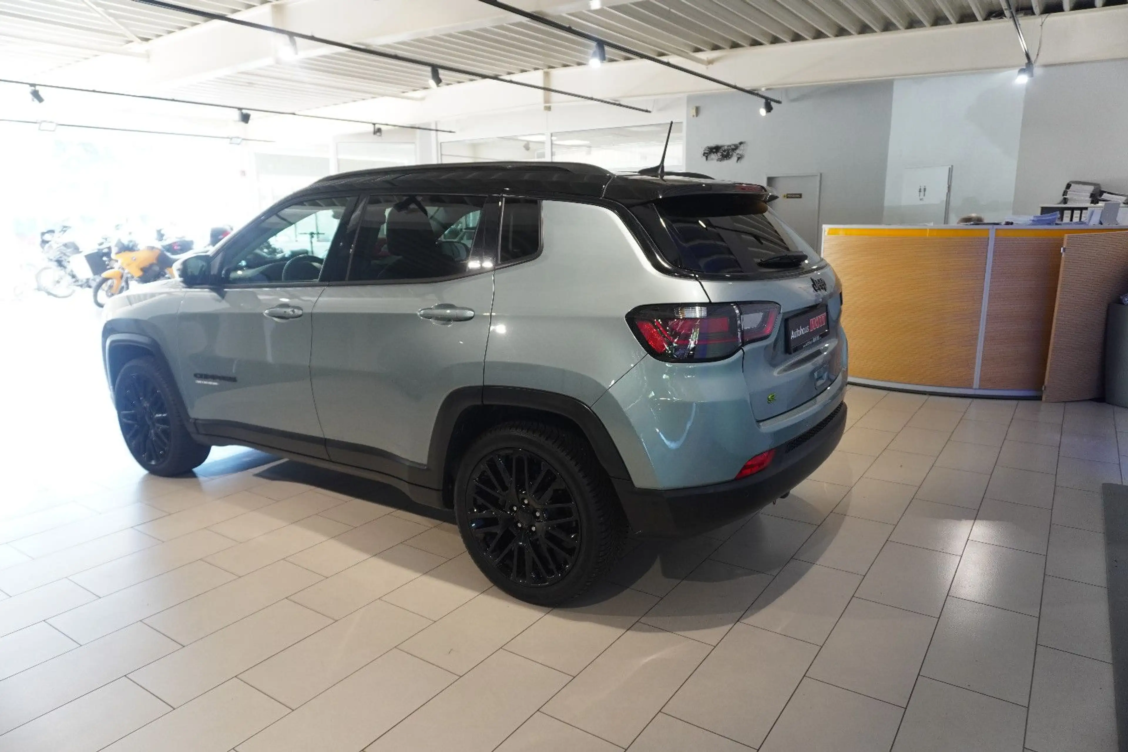 Jeep Compass Upland 4WD |ACC|LED|Navi| — photo 5