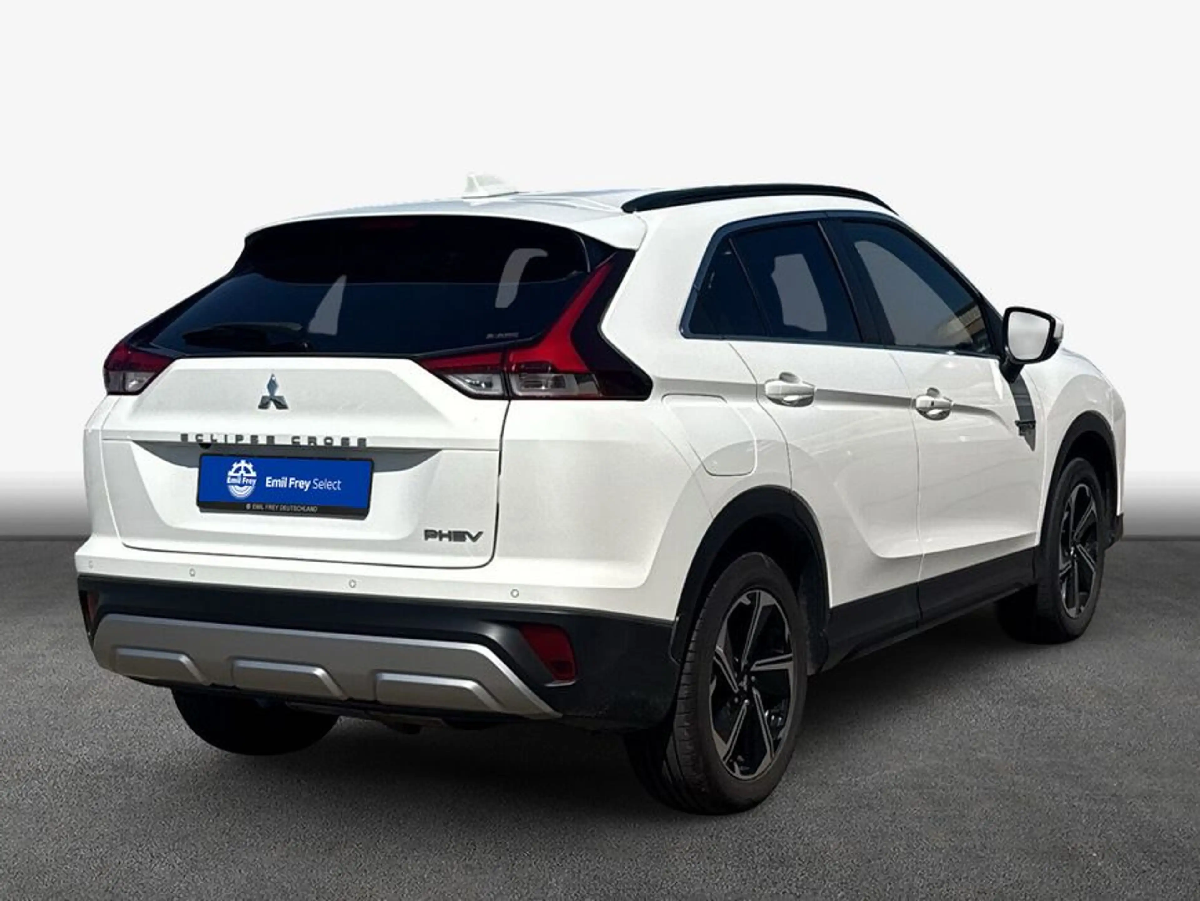 Mitsubishi Eclipse Cross Plug-In Hybrid 4WD Plus — photo 2