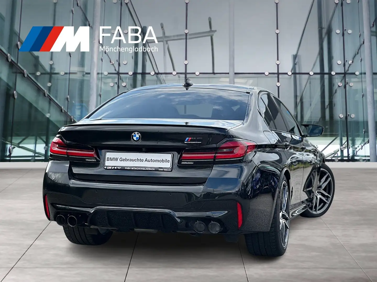 BMW M5 Limousine Competition B&W Surround M Drivers P. DA Zwart - 2
