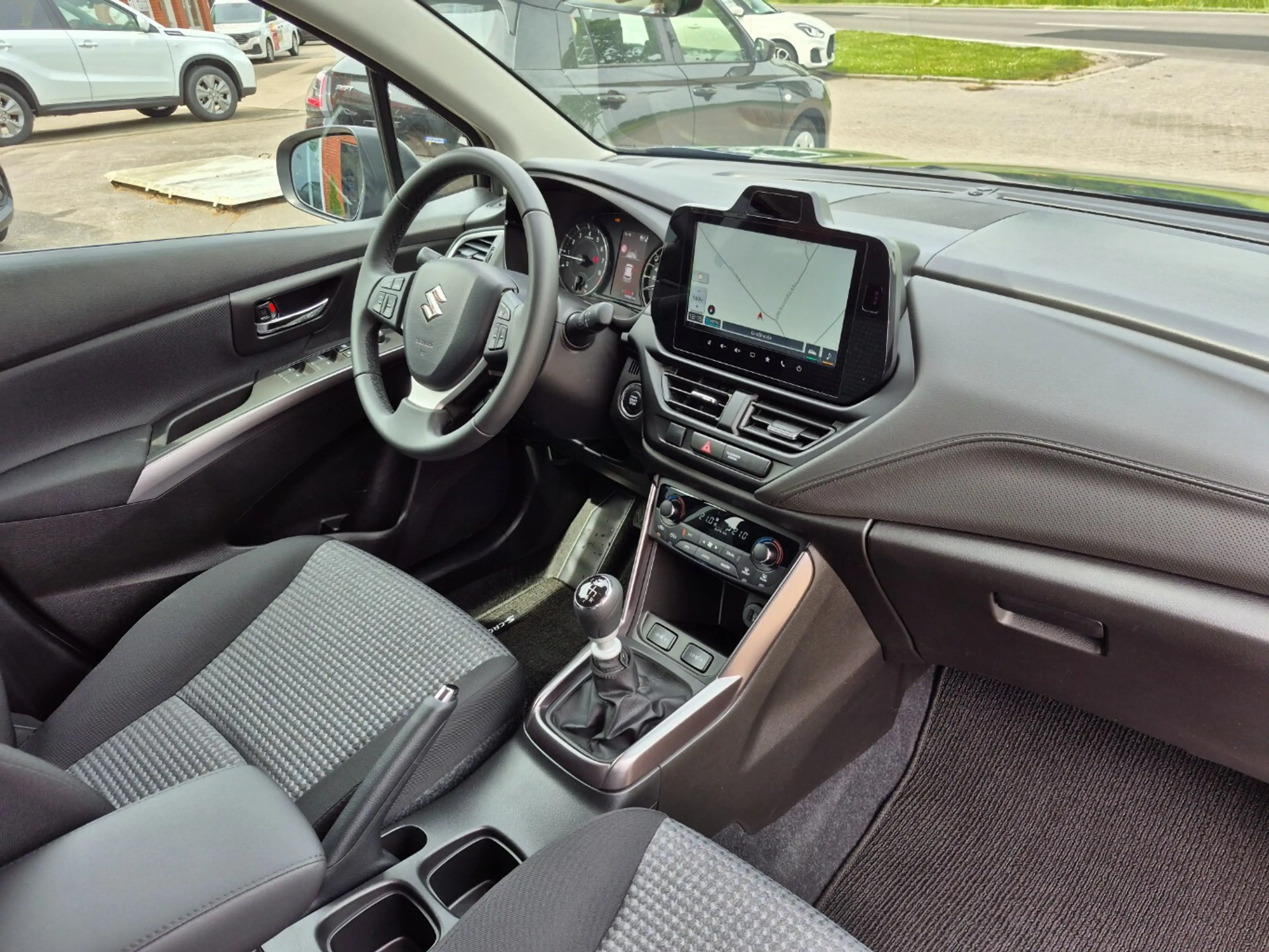 Suzuki SX4 S-Cross Comfort — photo 7