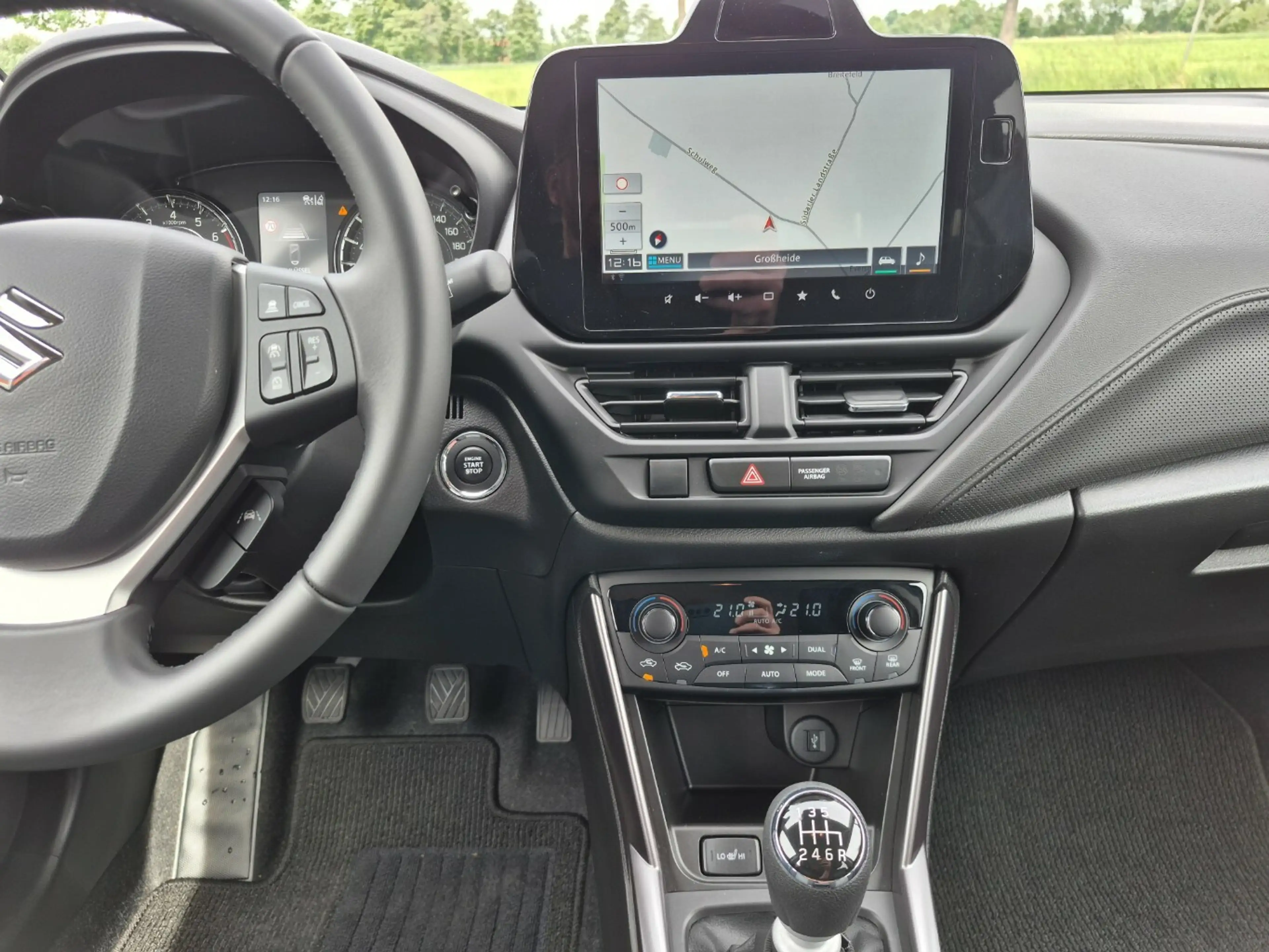 Suzuki SX4 S-Cross Comfort — photo 8