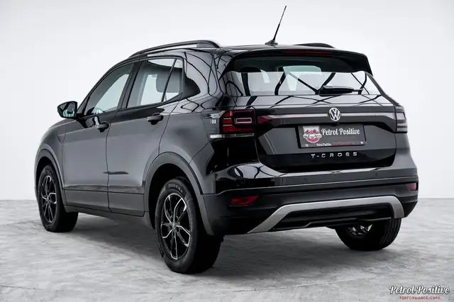 Volkswagen T-Cross view 15