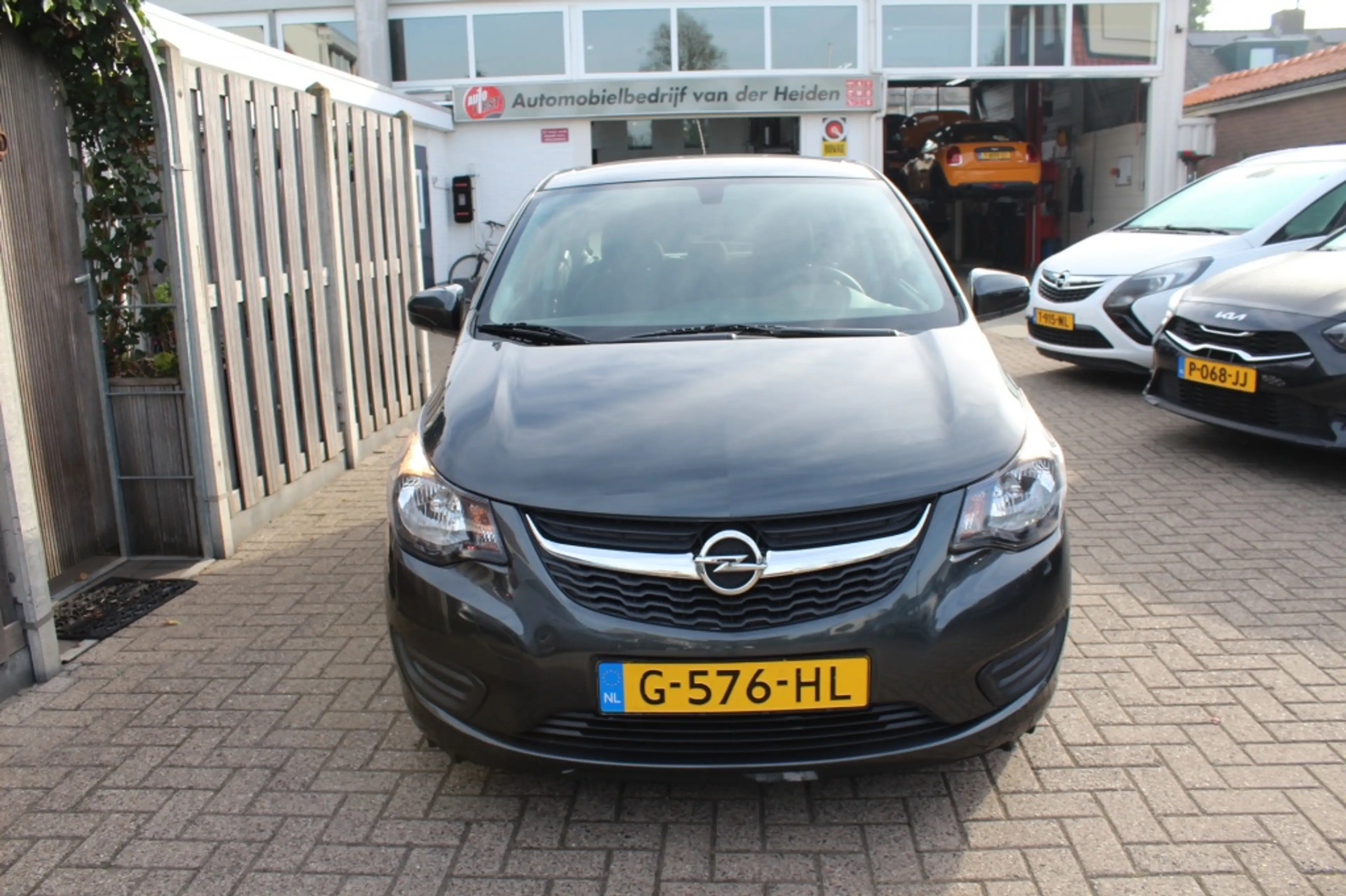 Opel Karl 1.0 120 Jaar Intellilink — photo 8