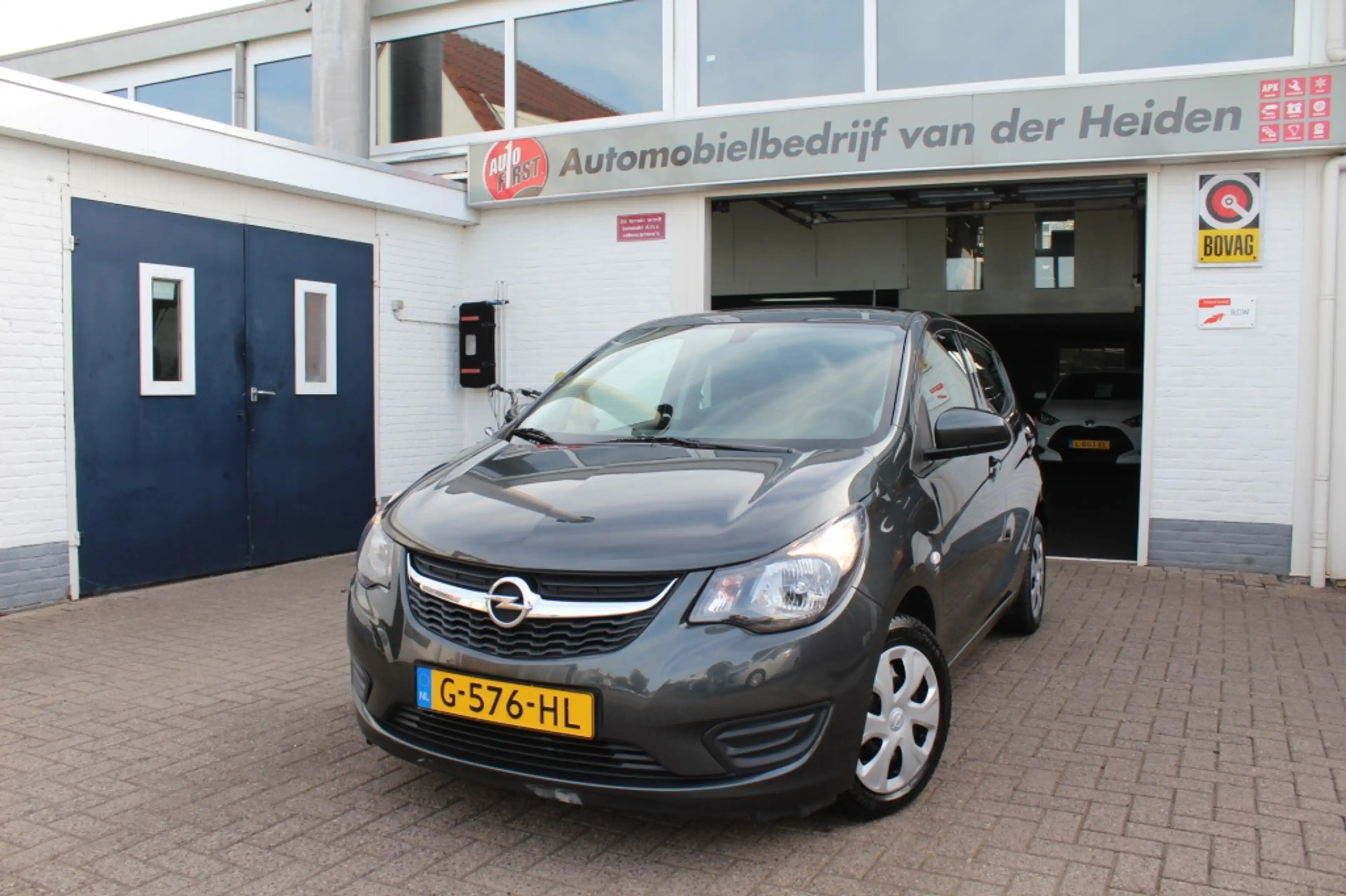Opel Karl 1.0 120 Jaar Intellilink