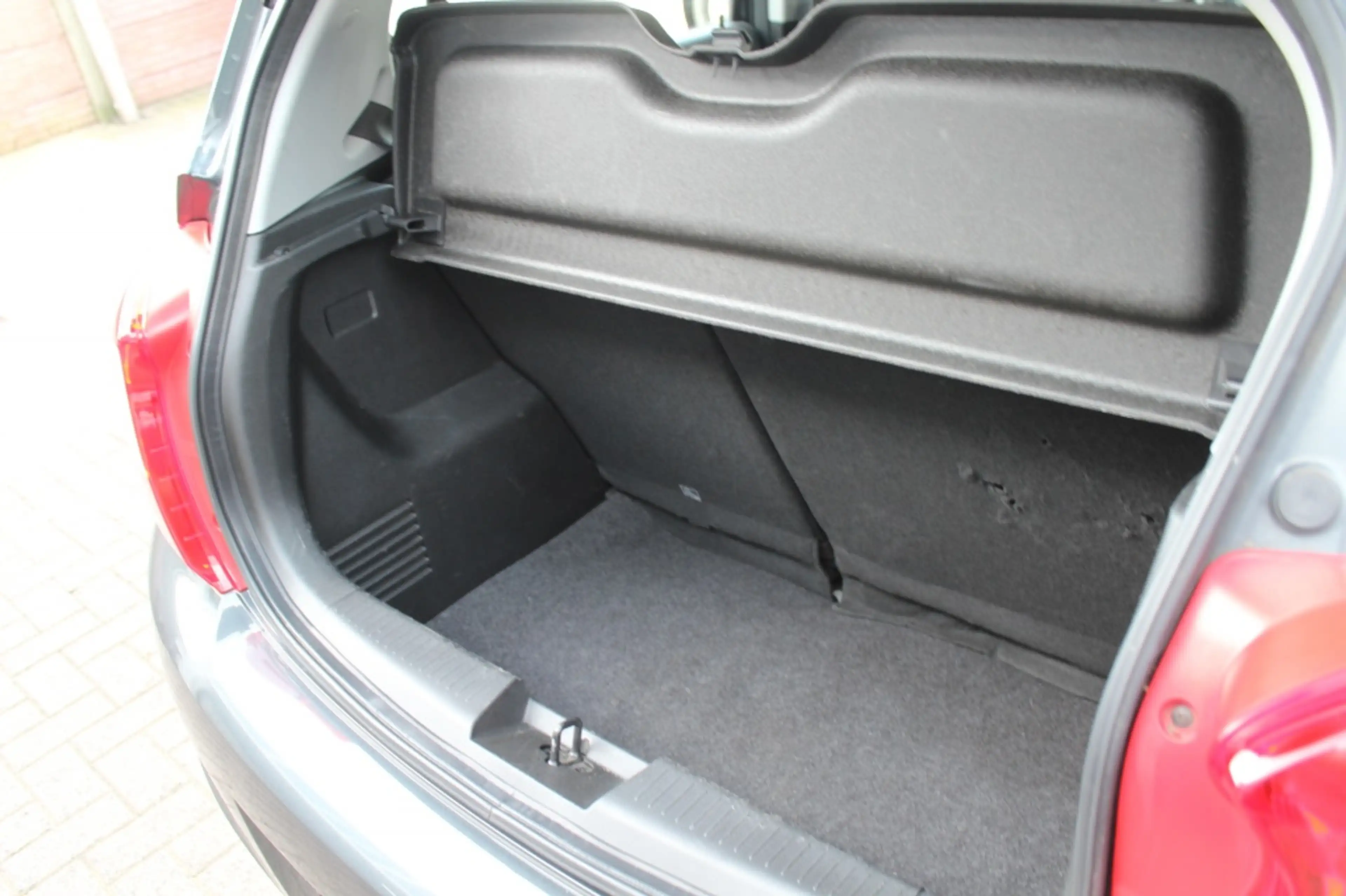 Opel Karl 1.0 120 Jaar Intellilink — photo 12