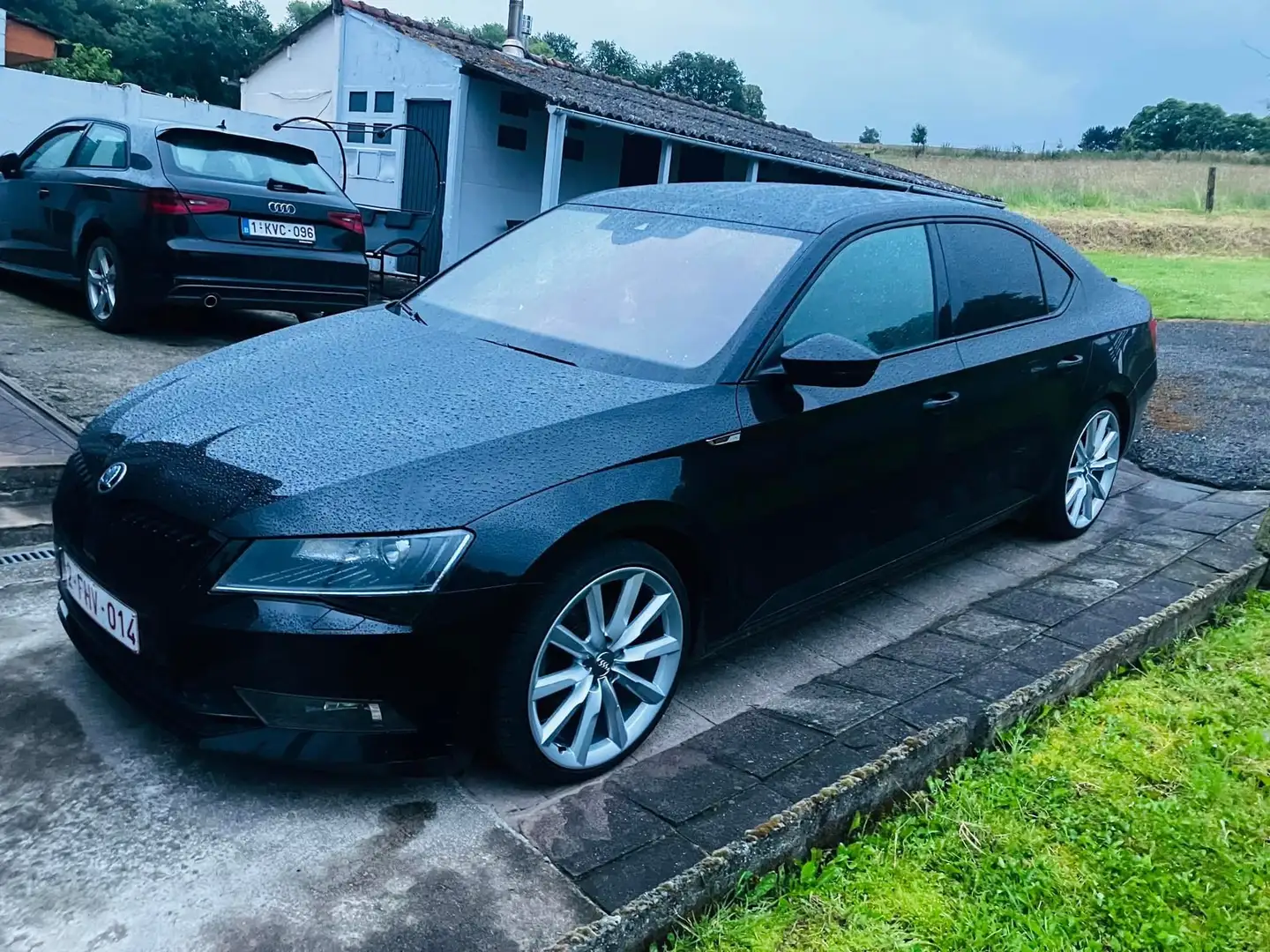 Skoda Superb 1.8 TSI Sportline - 1