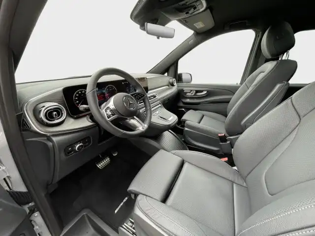 Mercedes-Benz Sonstige d 4M Avantgarde/Pano/AHK AMG/Airmatic/Night  Navi Ansicht 8