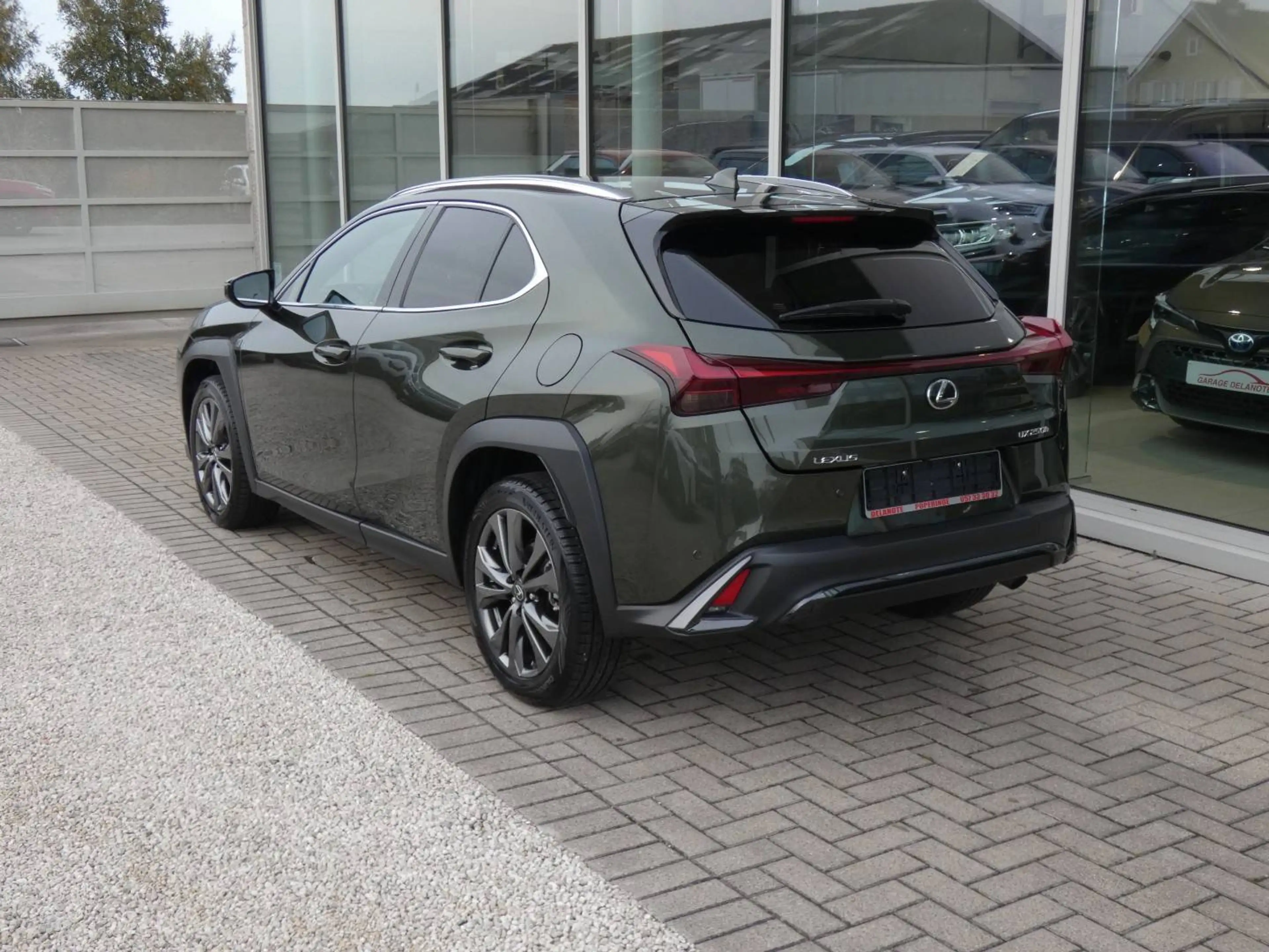 Lexus UX 250h HYBRID F-Sport Design +COGNAC LEDER +Dodehoek +Zetelverwarming +GPS +Carplay +Parkeersensoren — photo 11