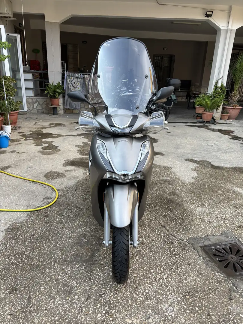 Honda SH 350i Normale - 1