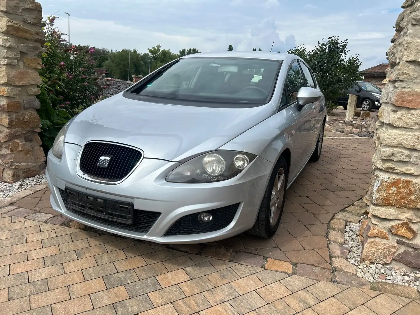 SEAT Leon Reference 1.4 TSI TÜV/AU NEU Klima Argintiu - 1