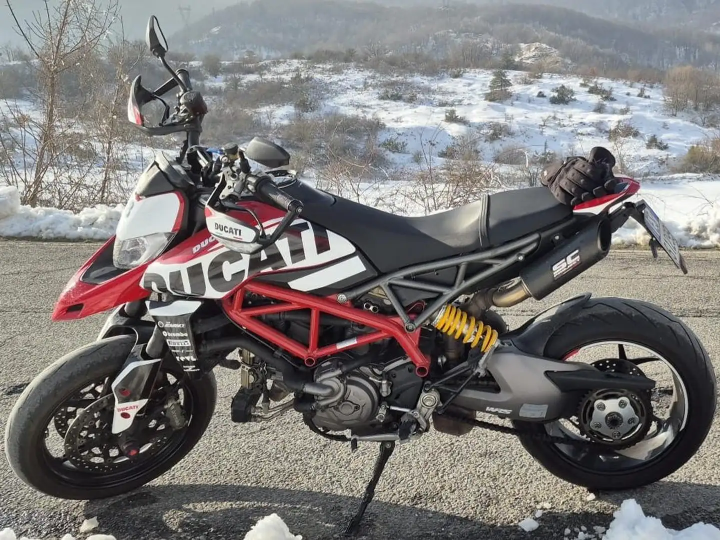Ducati Hypermotard 950 Rosso - 2