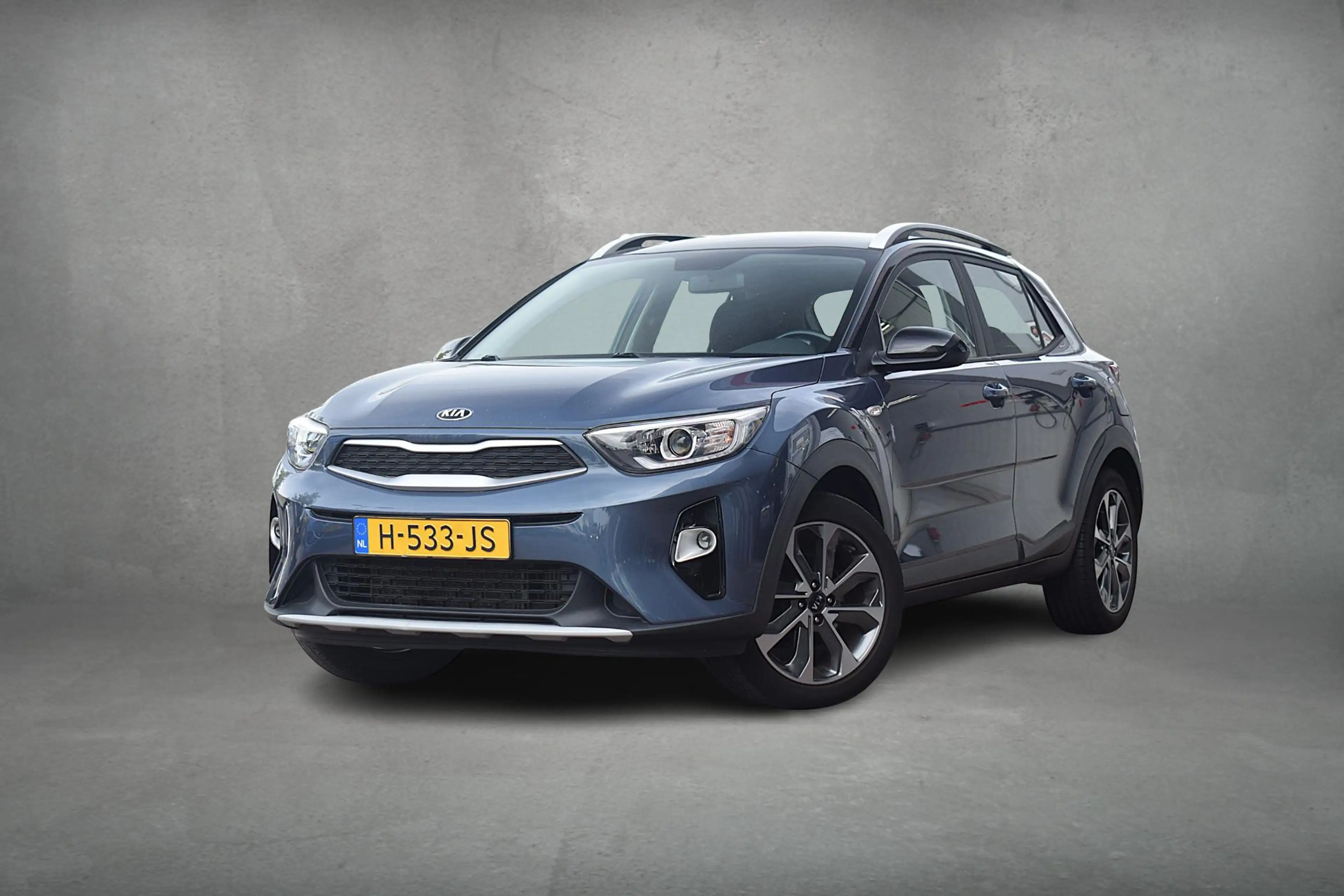 Kia Stonic 1.0 T-GDi DynamicLine | Apple CarPlay | Camera | C — photo 2