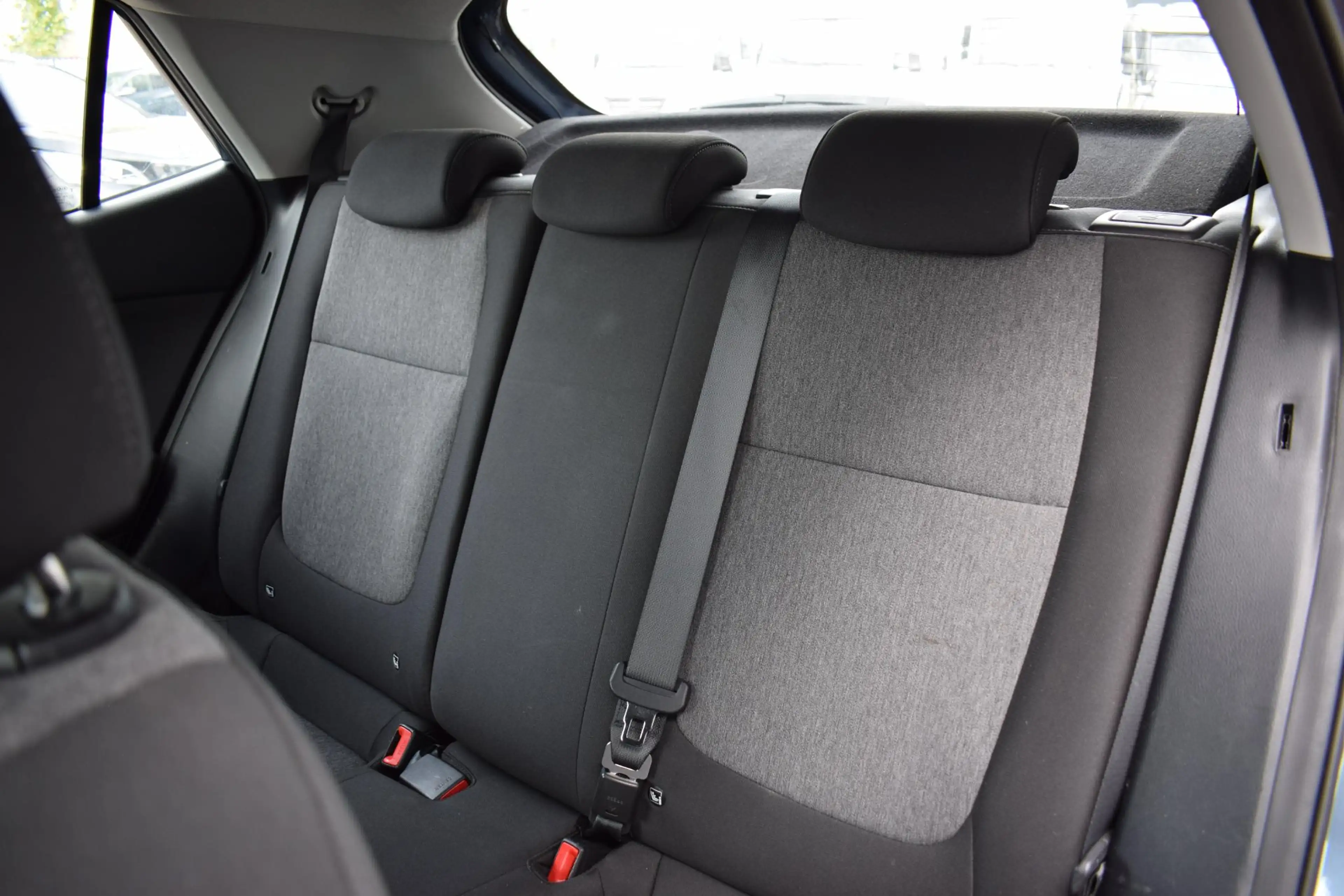 Kia Stonic 1.0 T-GDi DynamicLine | Apple CarPlay | Camera | C — photo 6
