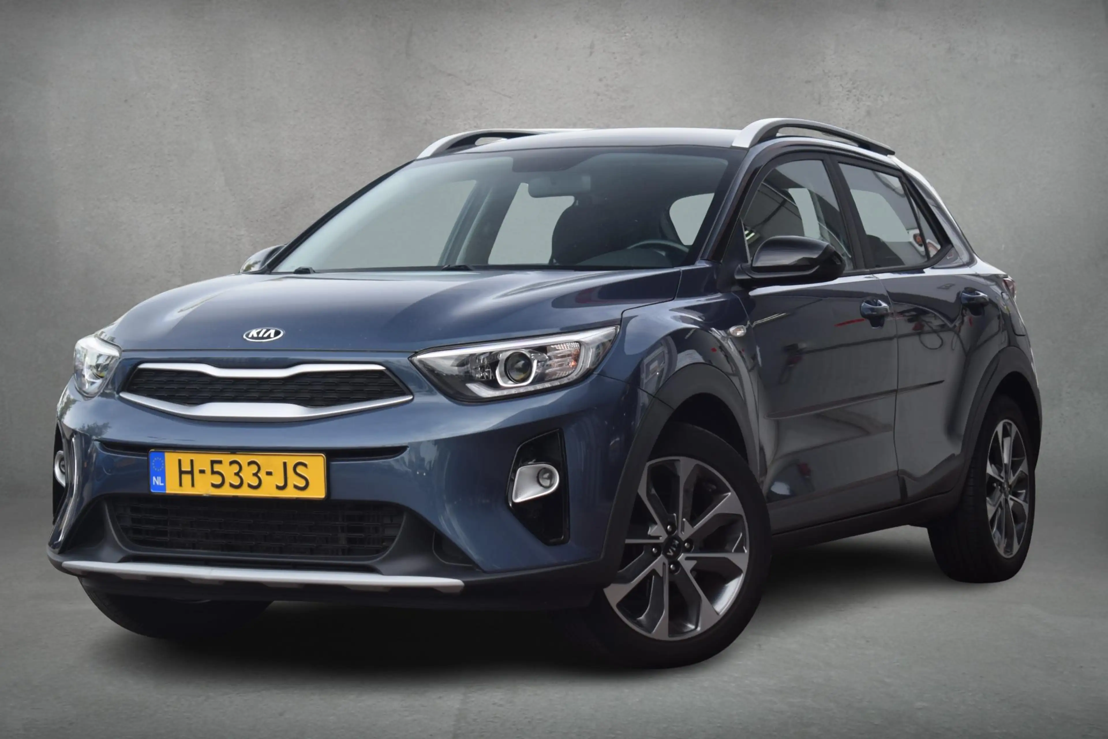Kia Stonic 1.0 T-GDi DynamicLine | Apple CarPlay | Camera | C — photo 9