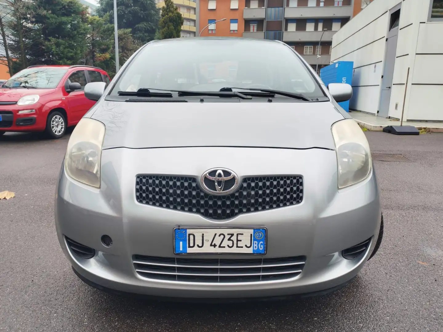 Toyota Yaris OCCASIONE !!! Oro - 2