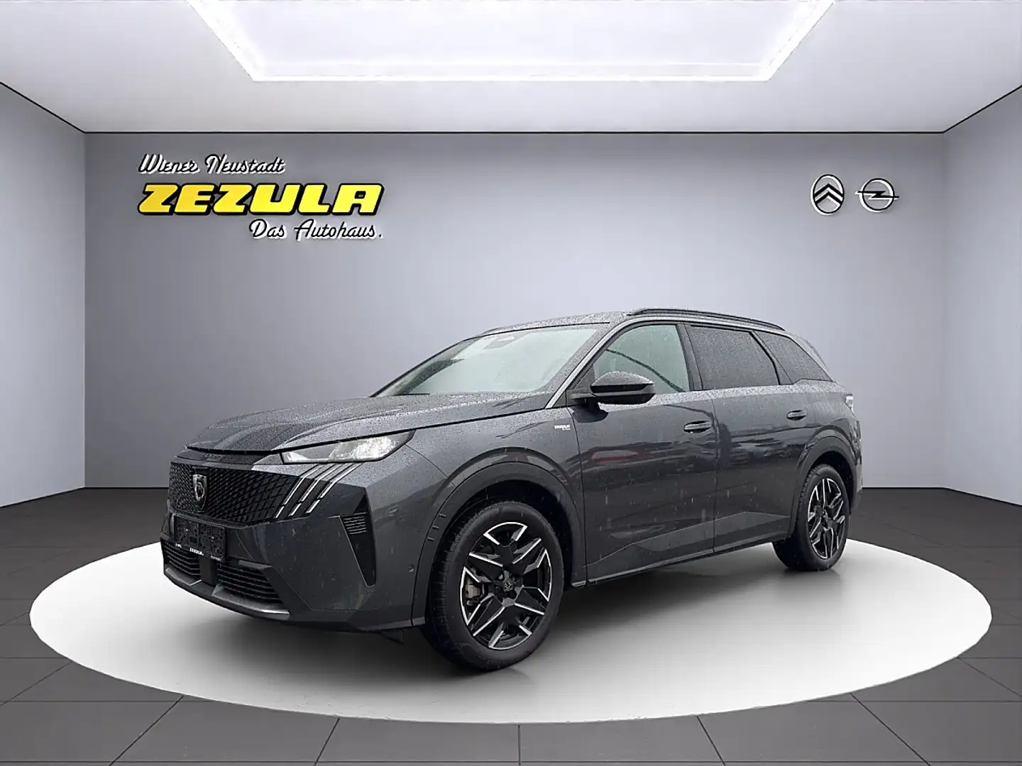 Peugeot 5008 mHEV 136 e-DCS6 Allure Aut. Grau - 1