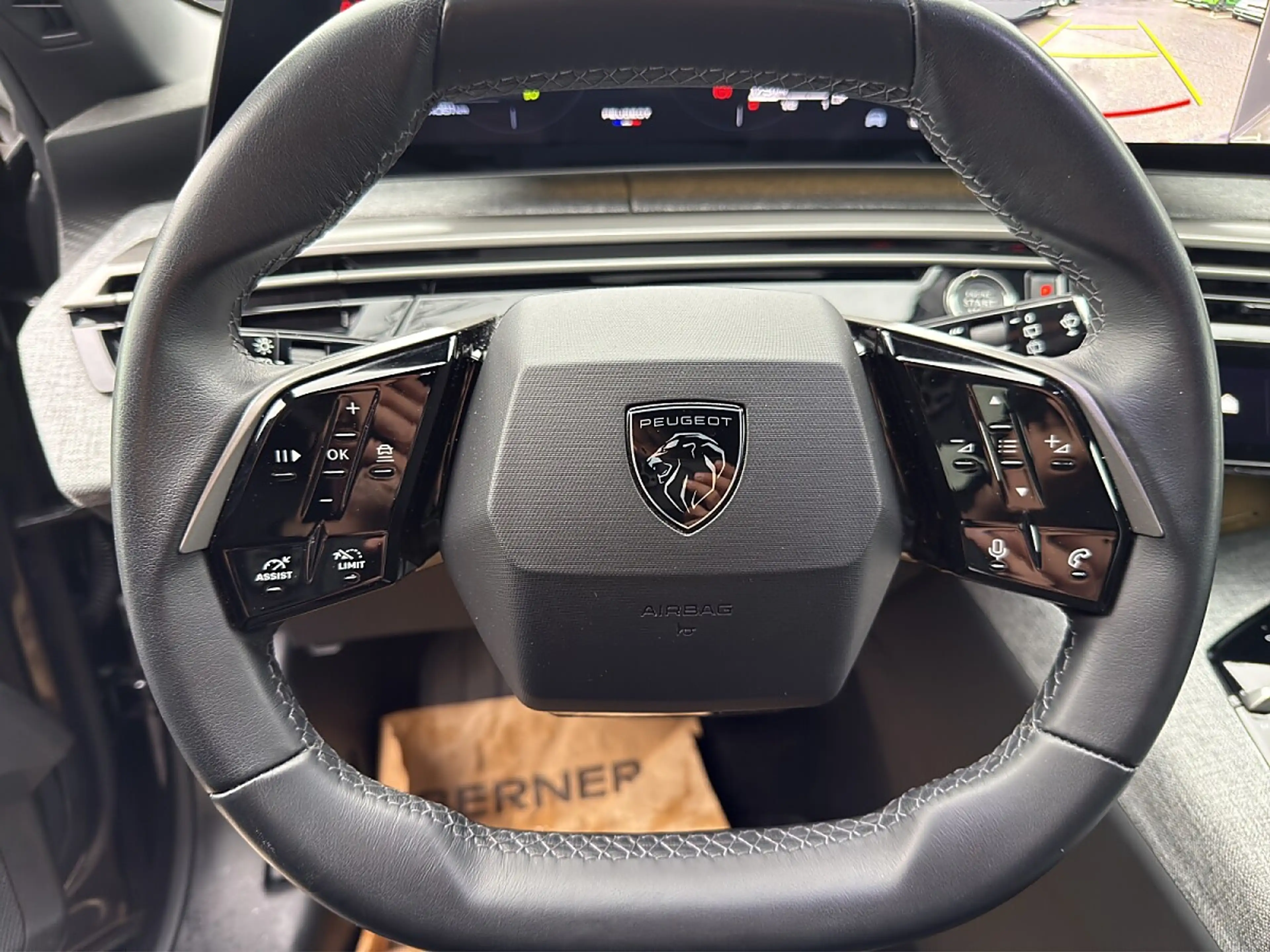 Peugeot 5008 mHEV 136 e-DCS6 Allure Aut. — photo 10